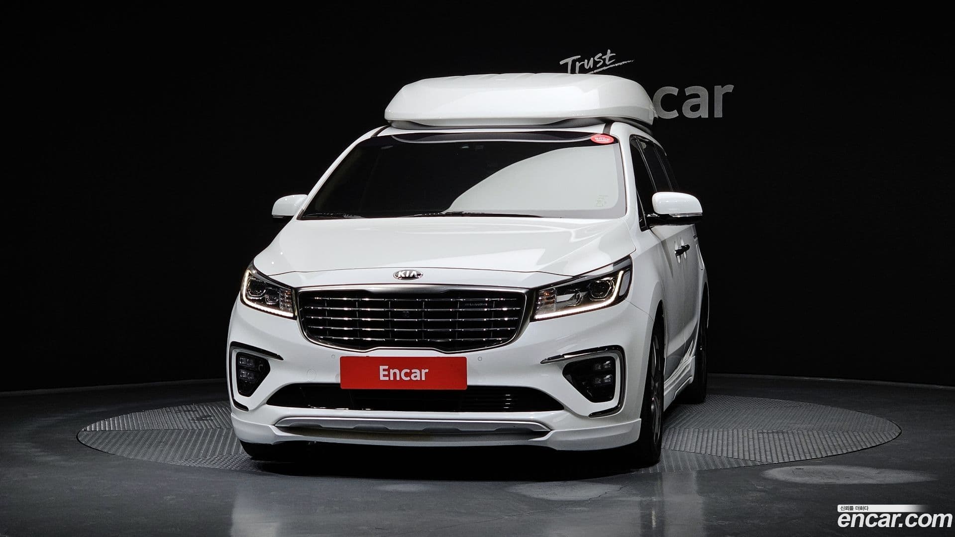 Main__Slider__Photo:Canival Kia 2018.10-2