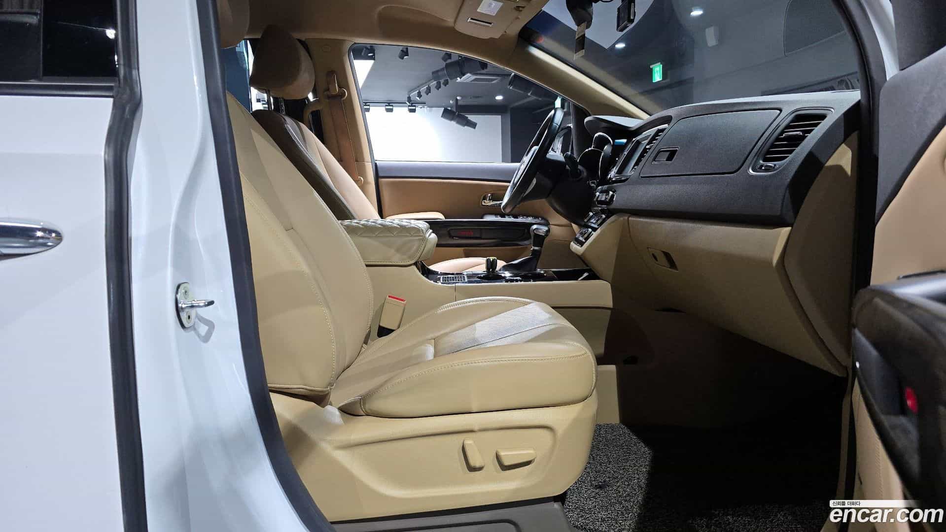 Canival Kia 2018.10-OPTION-015