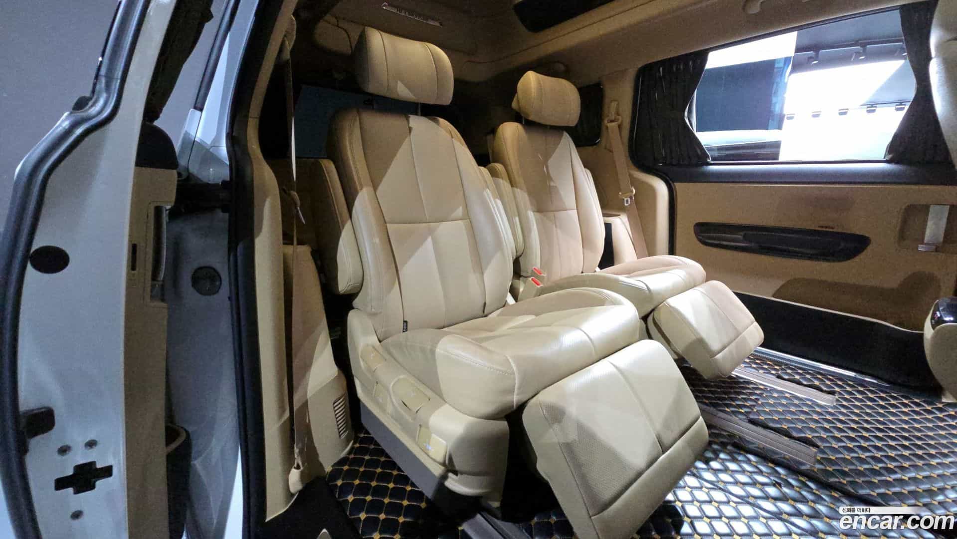 Canival Kia 2018.10-OPTION-016