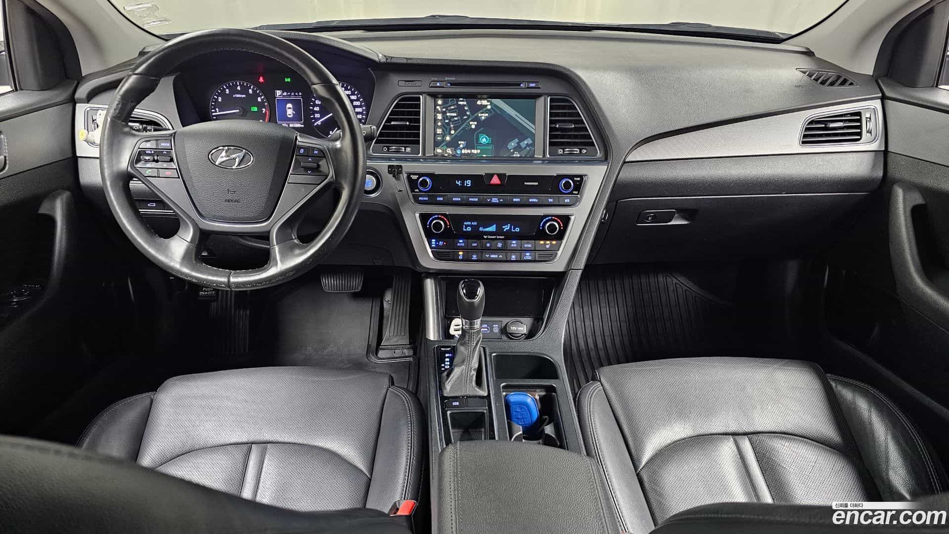 Sonata Hyundai 2016.9-INNER-007