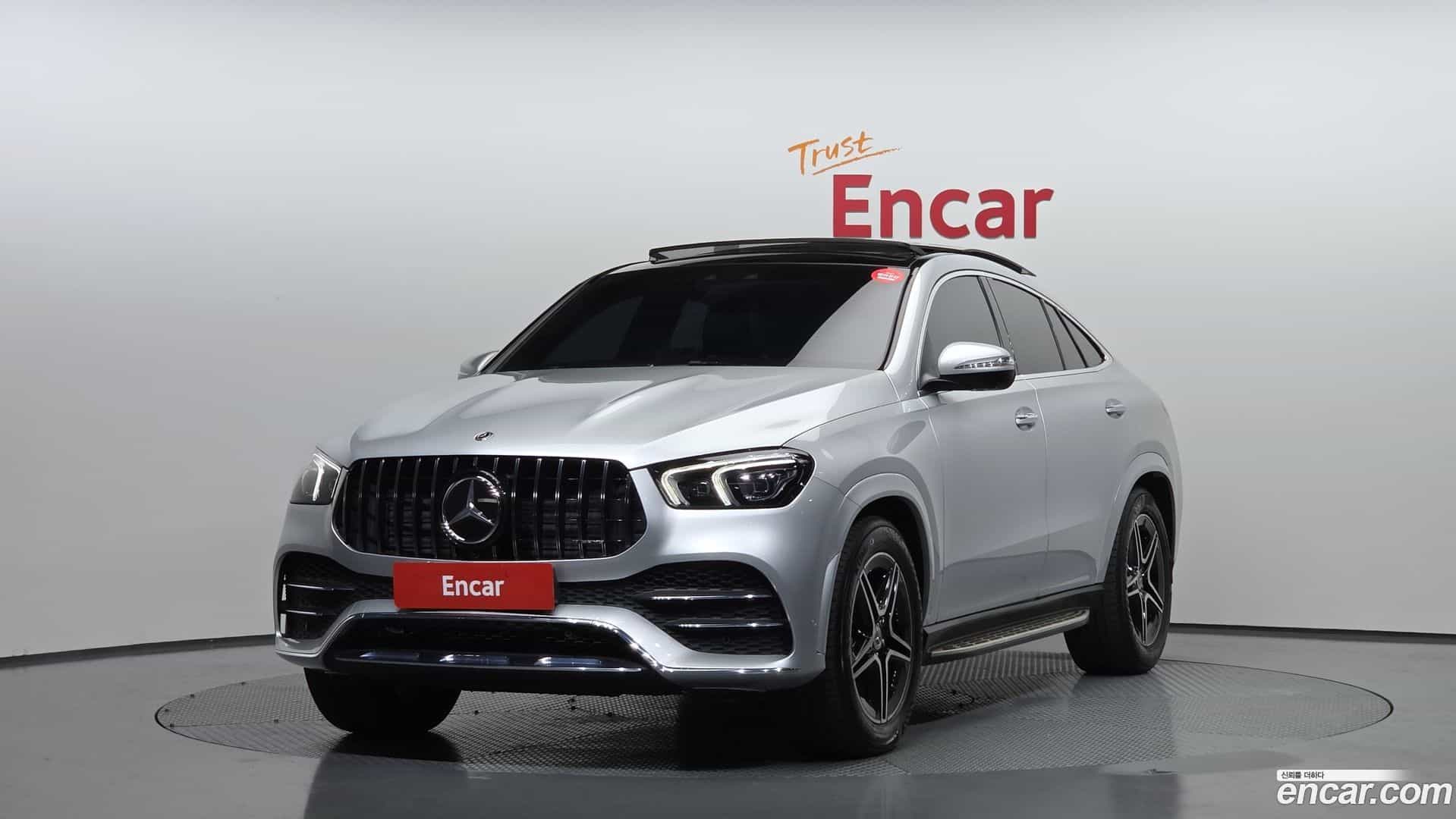 GLE-Class Mercedes-Benz 2020.11-OUTER-001