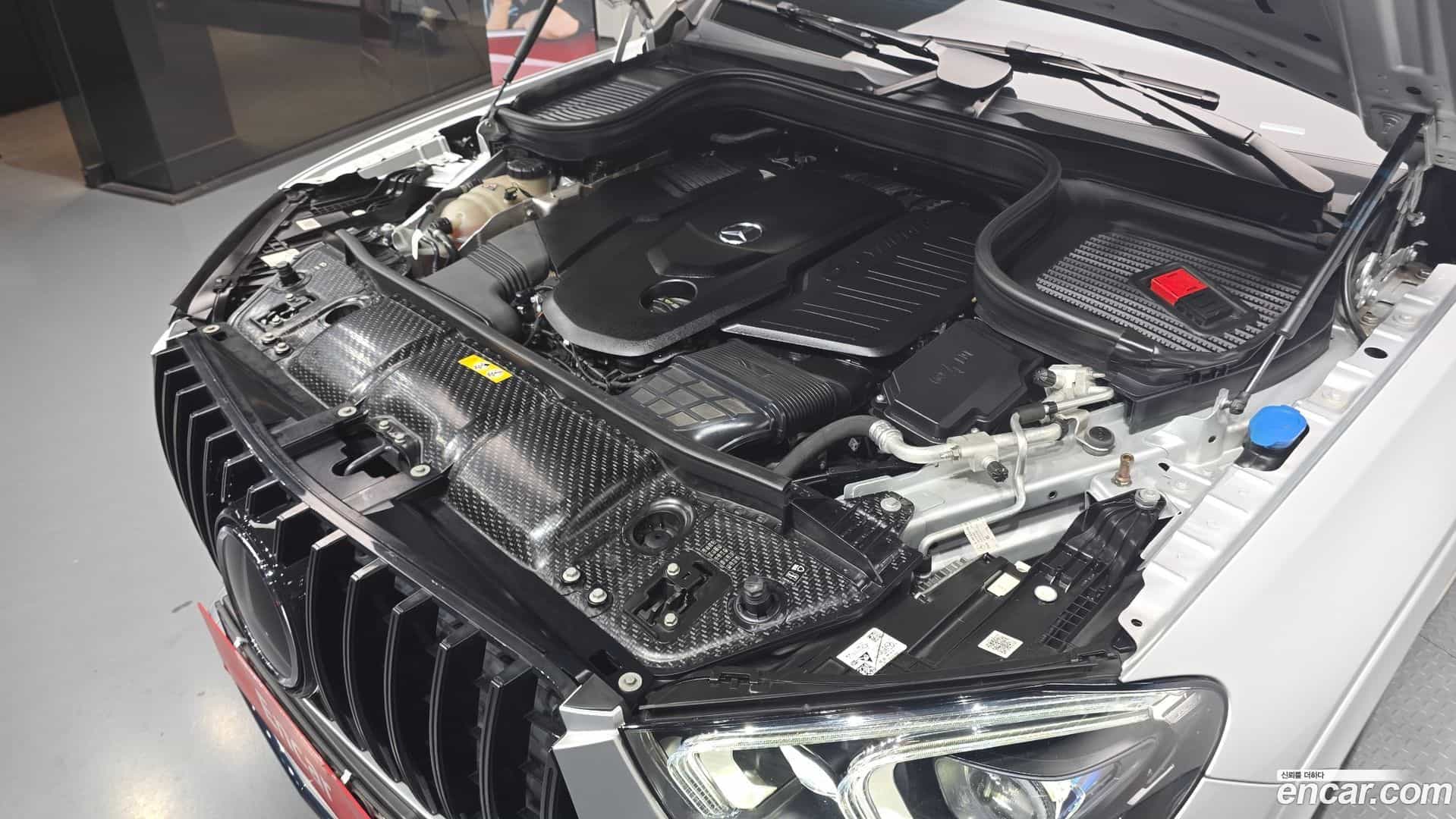 GLE-Class Mercedes-Benz 2020.11-OUTER-006