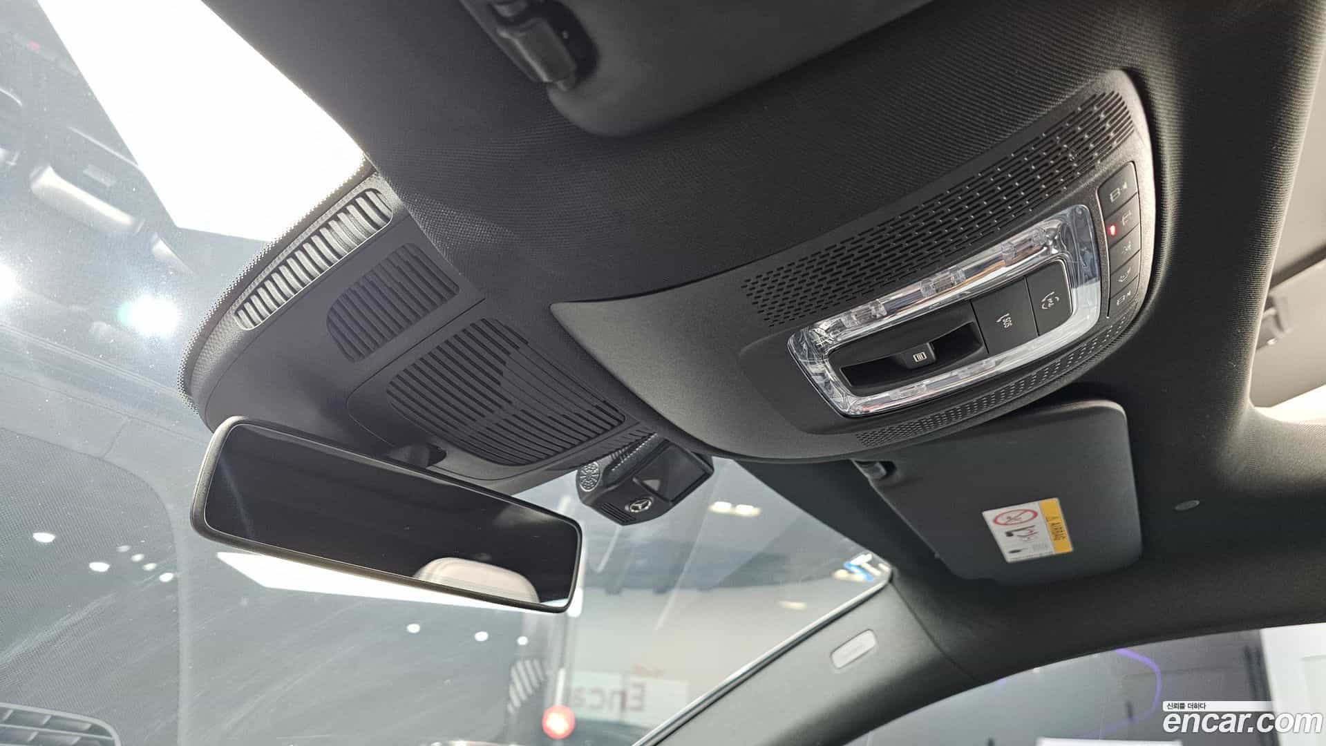 GLE-Class Mercedes-Benz 2020.11-OPTION-019