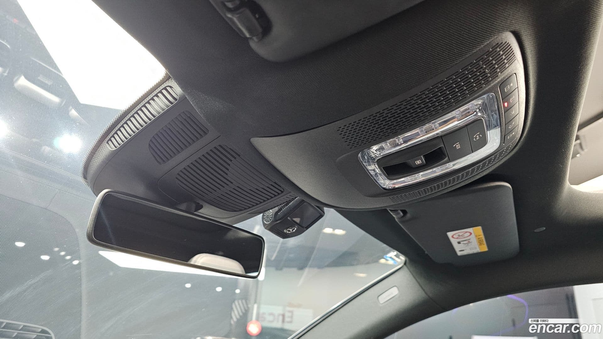 Main__Slider__Photo:GLE-Class Mercedes-Benz 2020.11-14