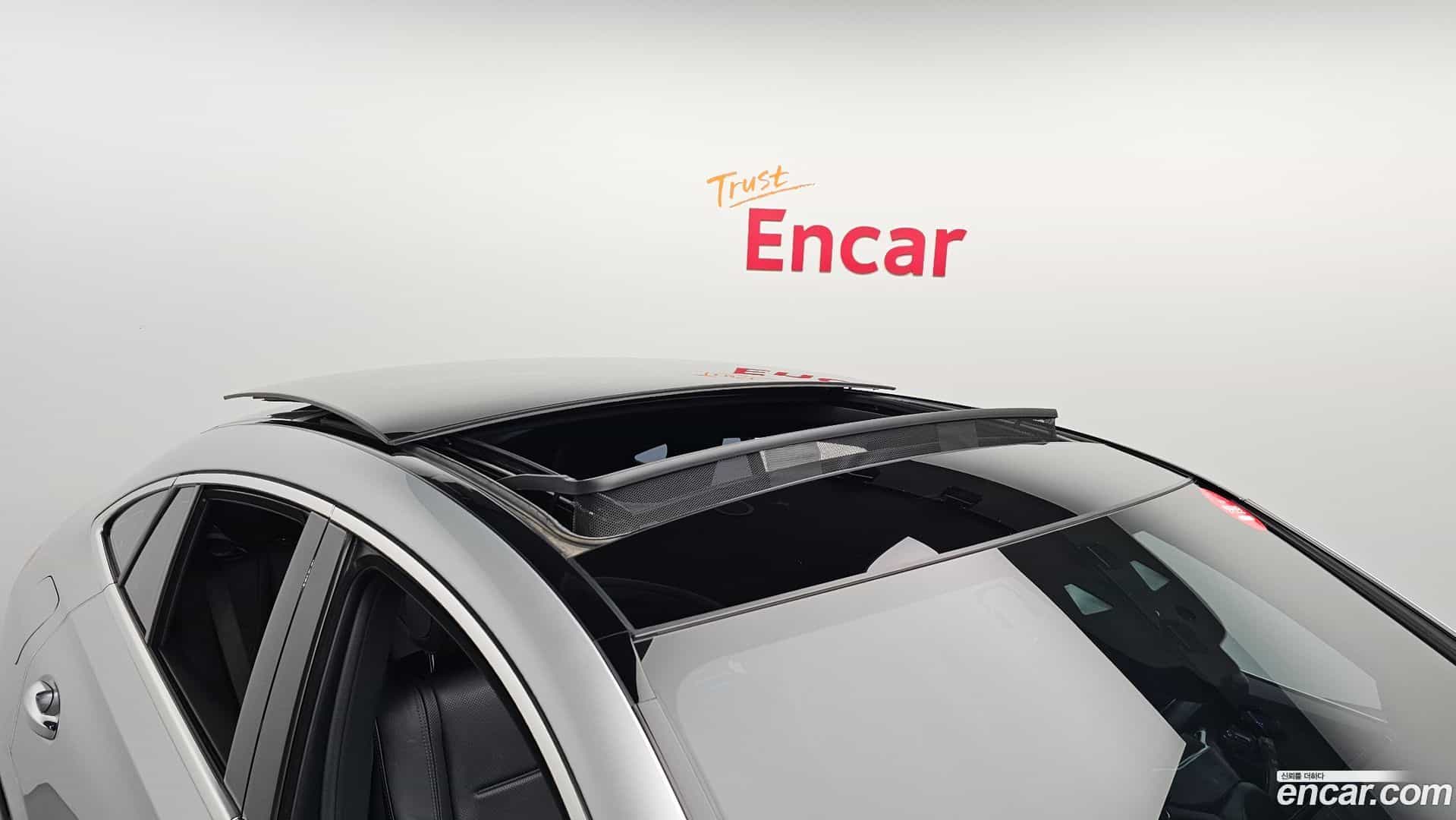 GLE-Class Mercedes-Benz 2020.11-OPTION-023