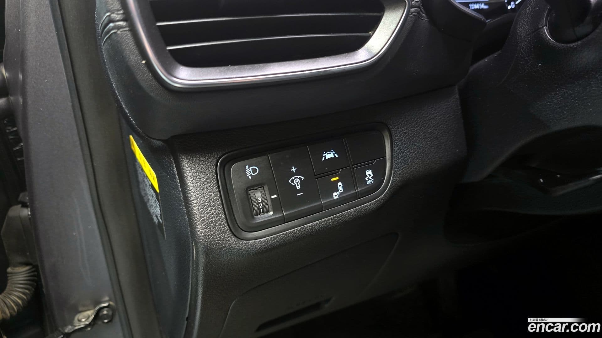 Main__Slider__Photo:Santafe Hyundai 2018.5-12