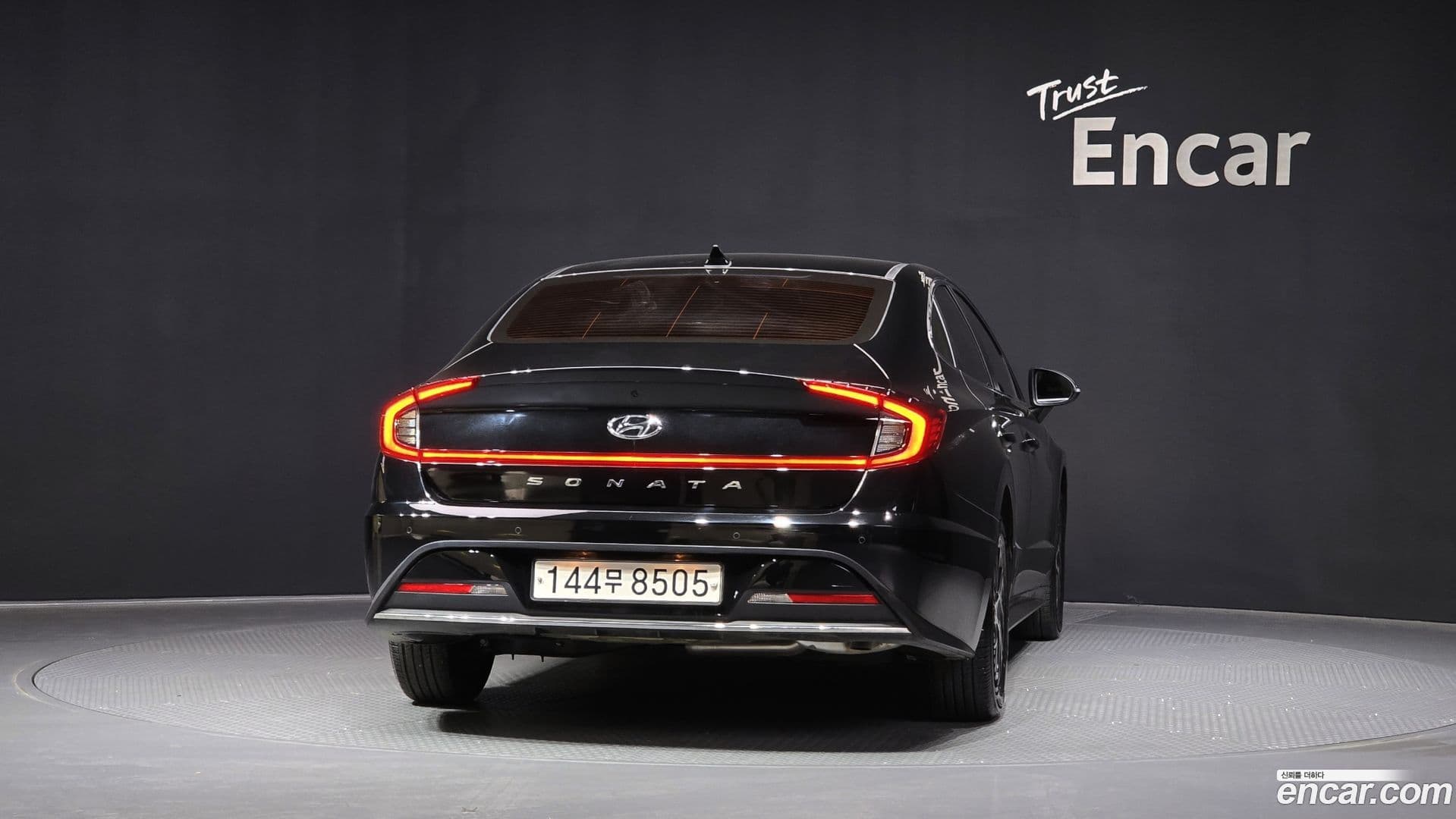 Main__Slider__Photo:Sonata Hyundai 2021.4-3