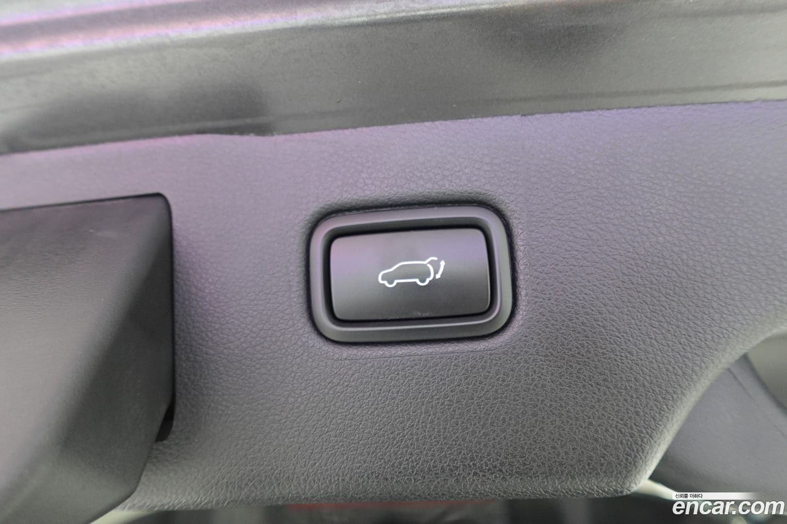 Main__Slider__Photo:Sorento Kia 2020.2-6