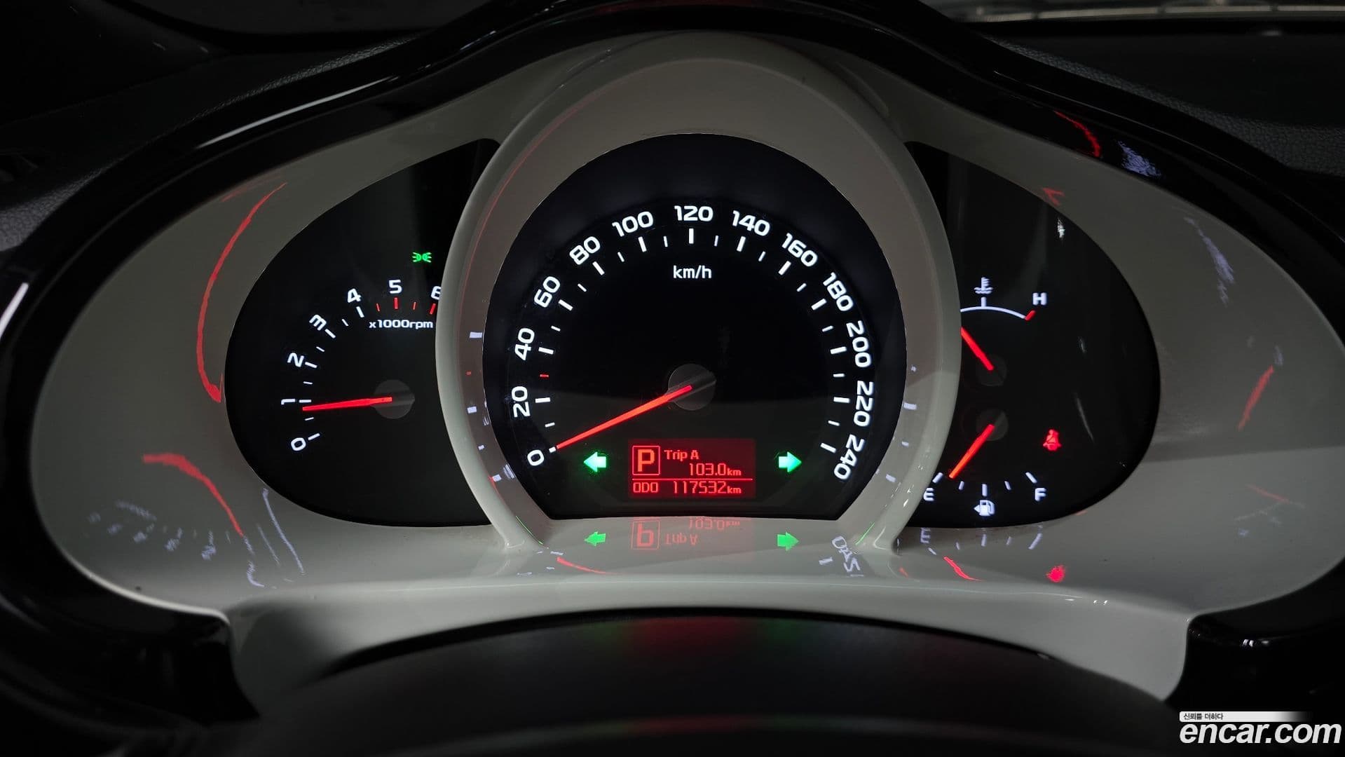 Main__Slider__Photo:Sportage Kia 2014.10-7