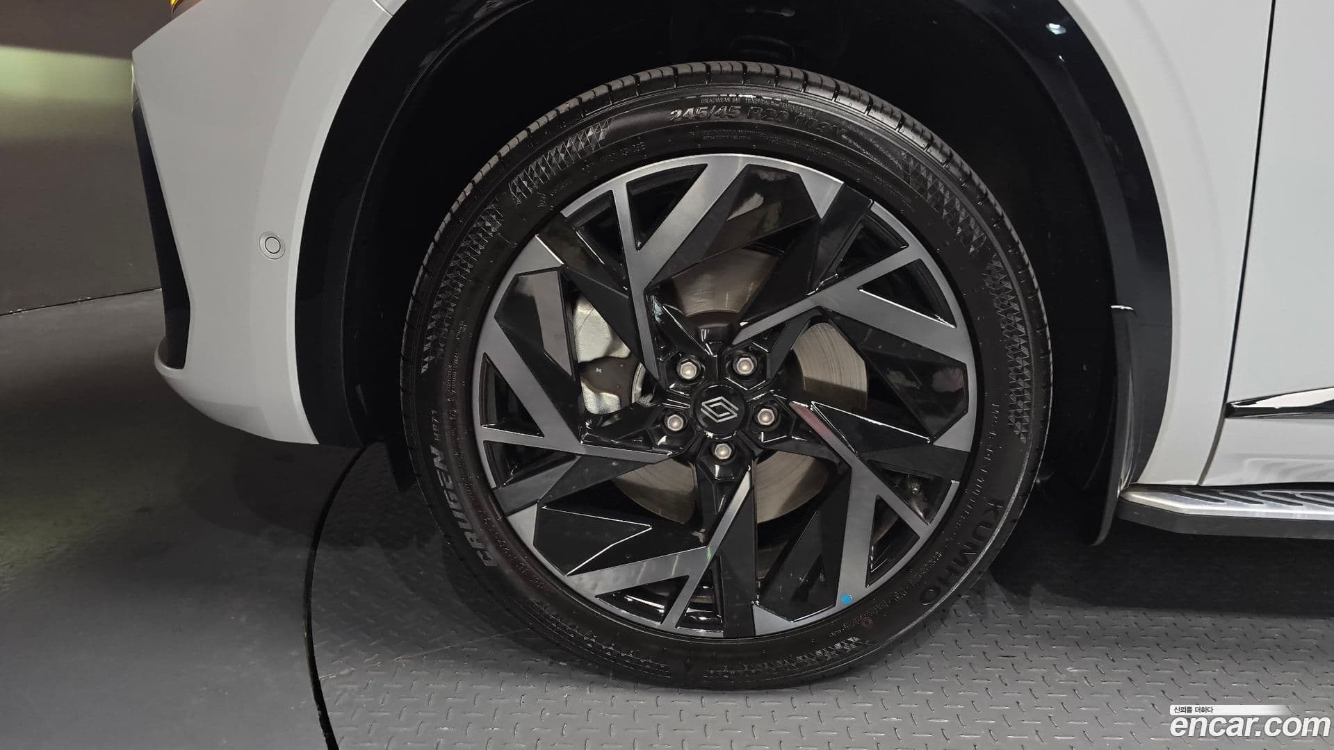 Main__Slider__Photo:Grand Koleos Renault-KoreaSamsung 2025.5-4