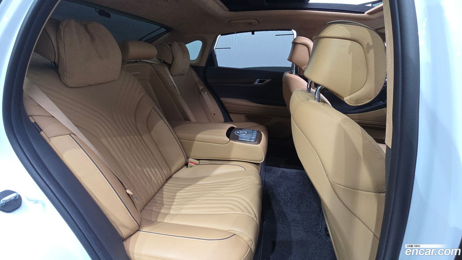 Main__Slider__Photo:G80 Genesis 2021.3-11