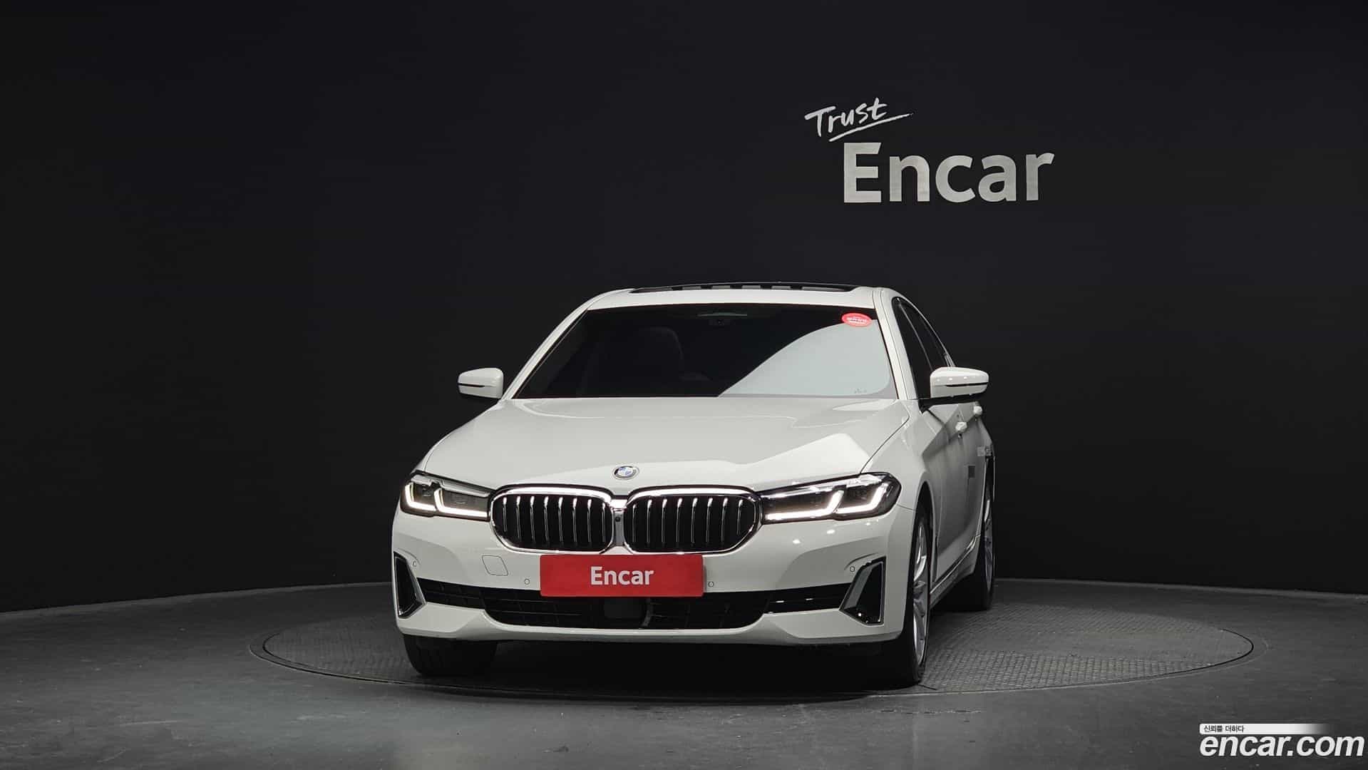 5-Series BMW 2023.6-OUTER-003