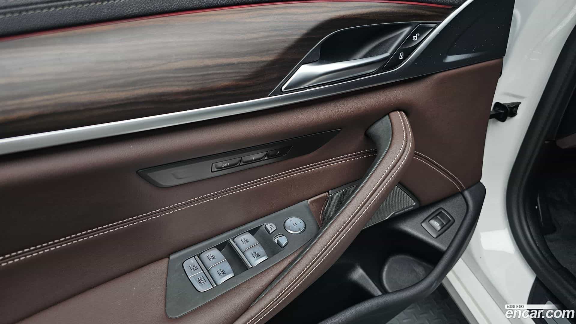 5-Series BMW 2023.6-OPTION-021