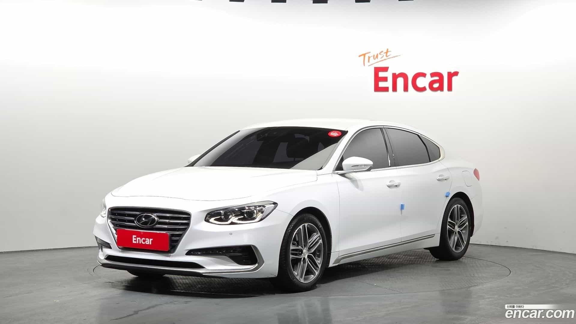 Grandeur Hyundai 2017.0-OUTER-001