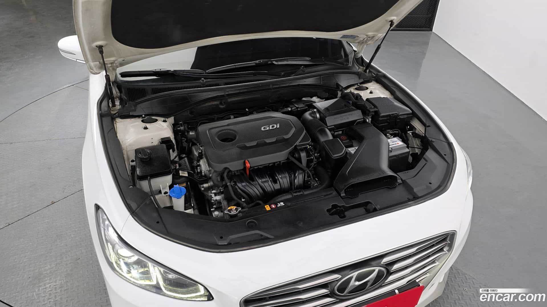 Grandeur Hyundai 2017.0-OUTER-006