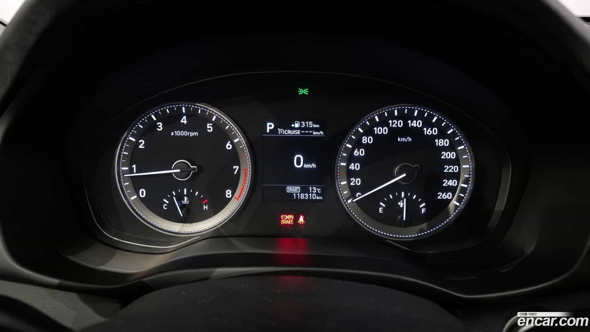 Grandeur Hyundai 2017.0-INNER-008