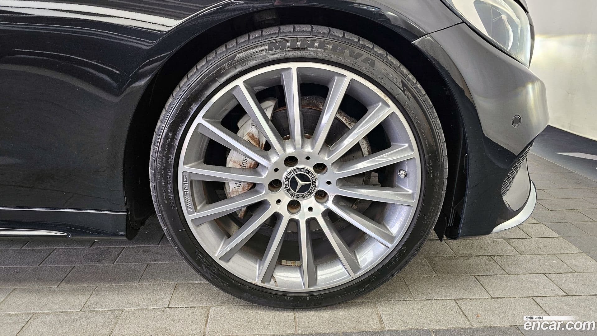 Main__Slider__Photo:C-Class Mercedes-Benz 2017.7-4