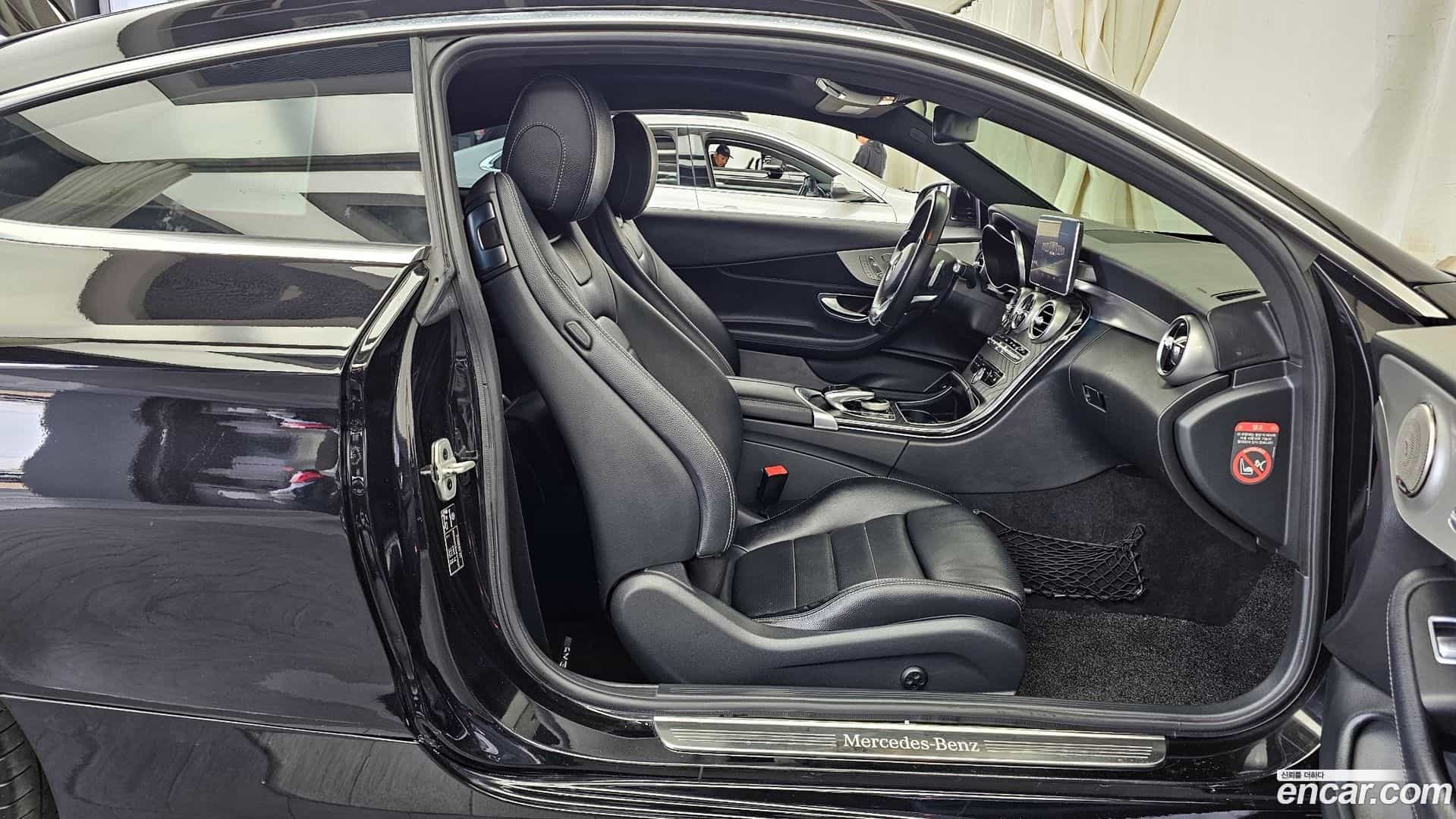 C-Class Mercedes-Benz 2017.7-OPTION-015