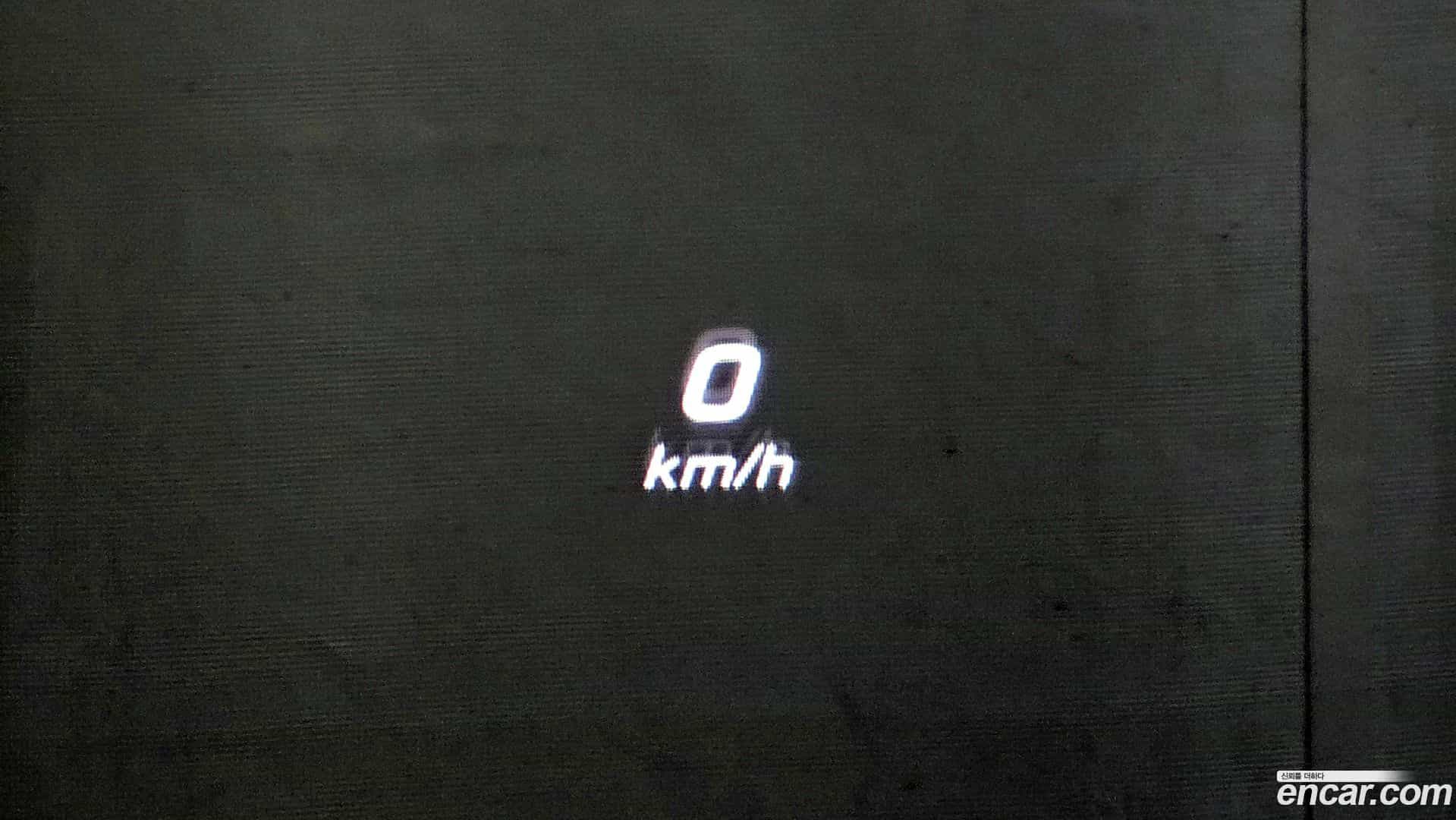 C-Class Mercedes-Benz 2017.7-OPTION-021