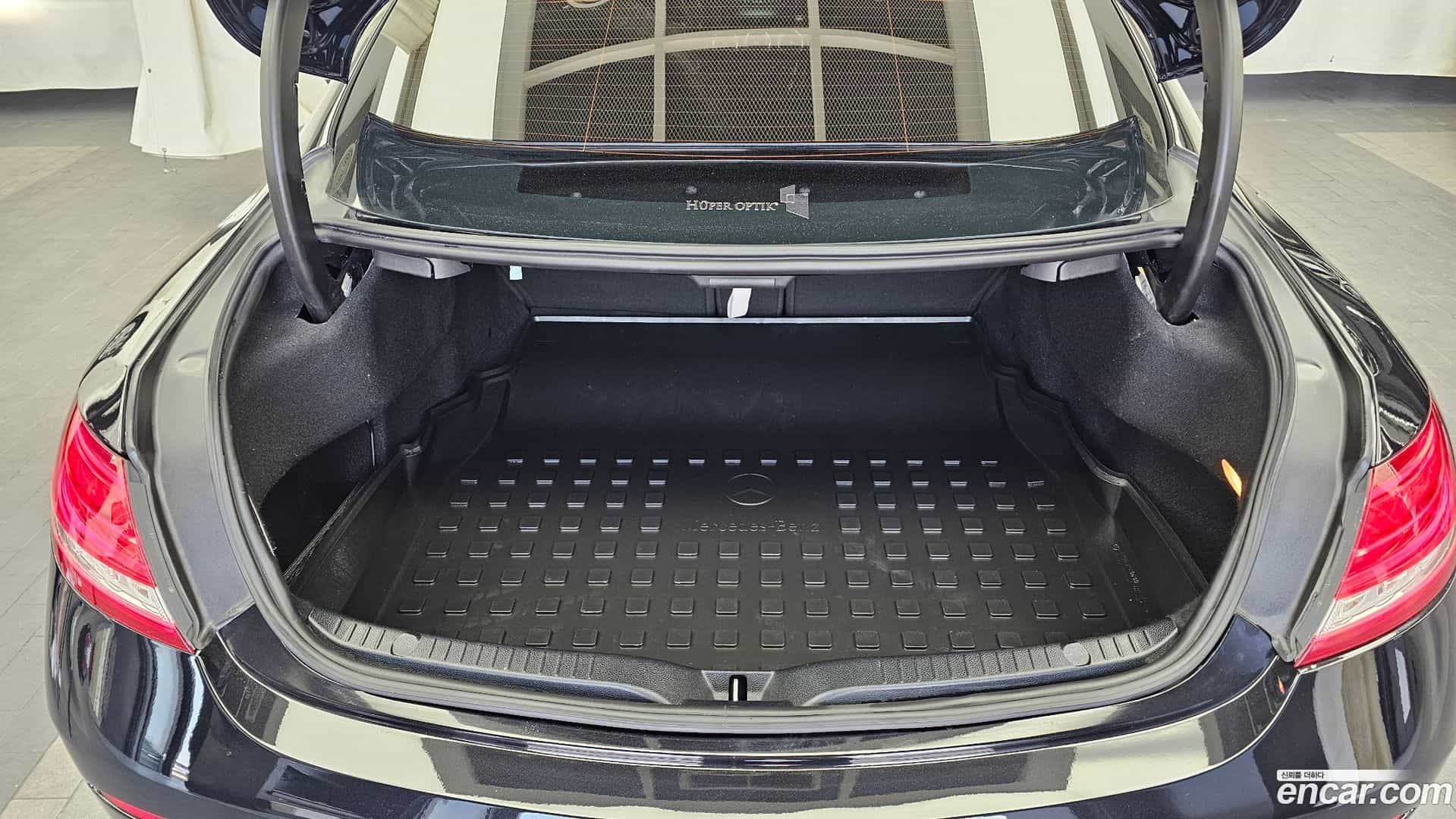 C-Class Mercedes-Benz 2017.7-OPTION-024