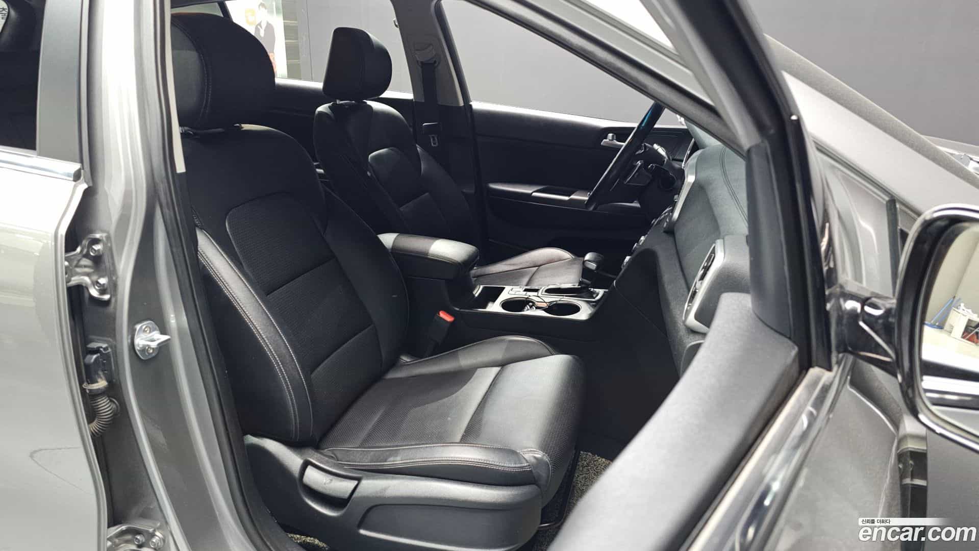 Sportage Kia 2018.9-OPTION-015