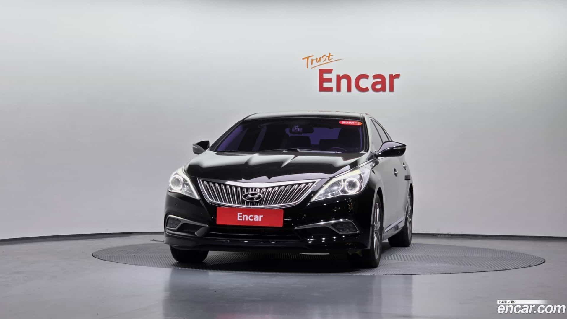 Grandeur Hyundai 2015.9-OUTER-003