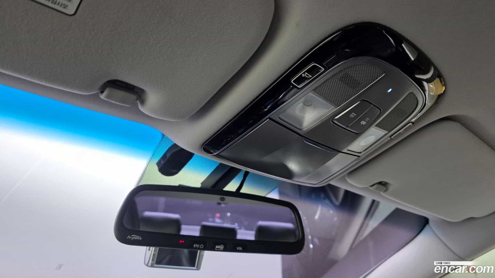 Grandeur Hyundai 2015.9-OPTION-022