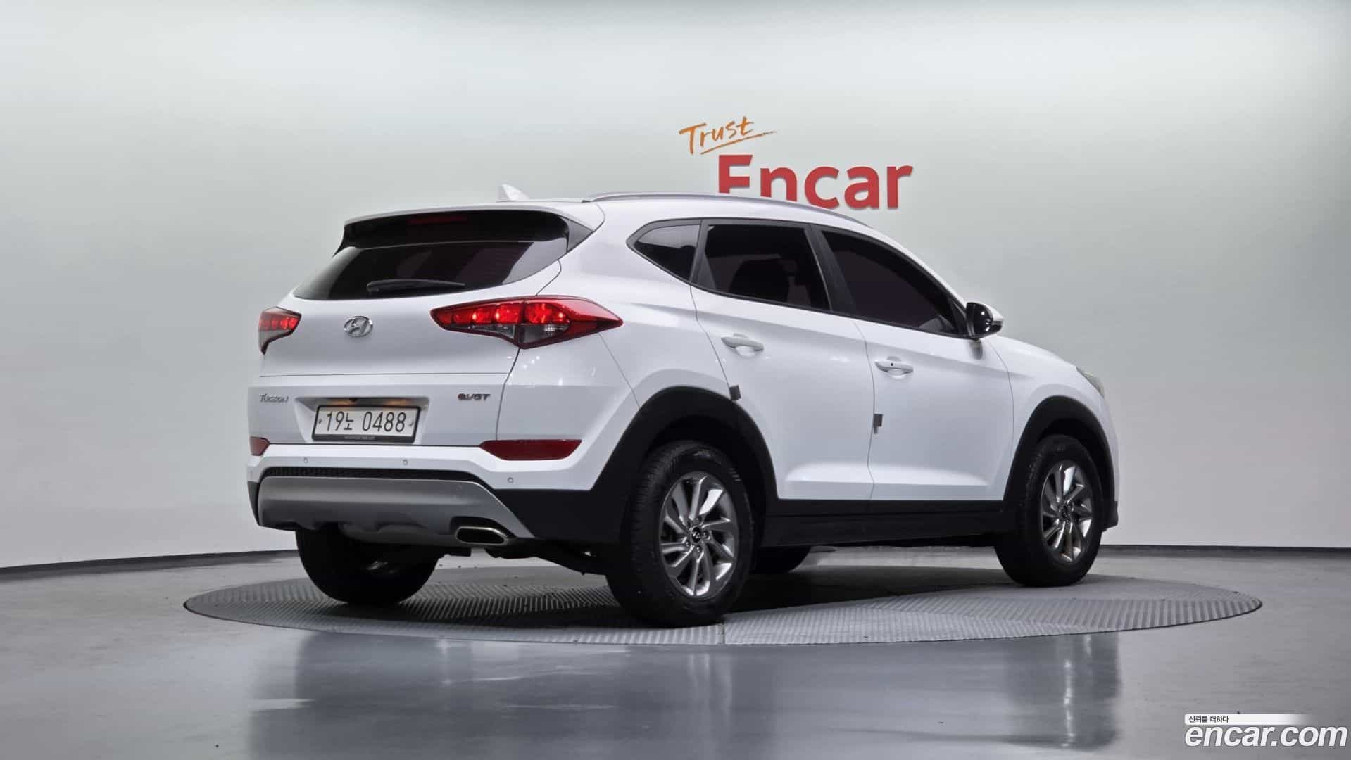 Tucson Hyundai 2016.7-OUTER-002