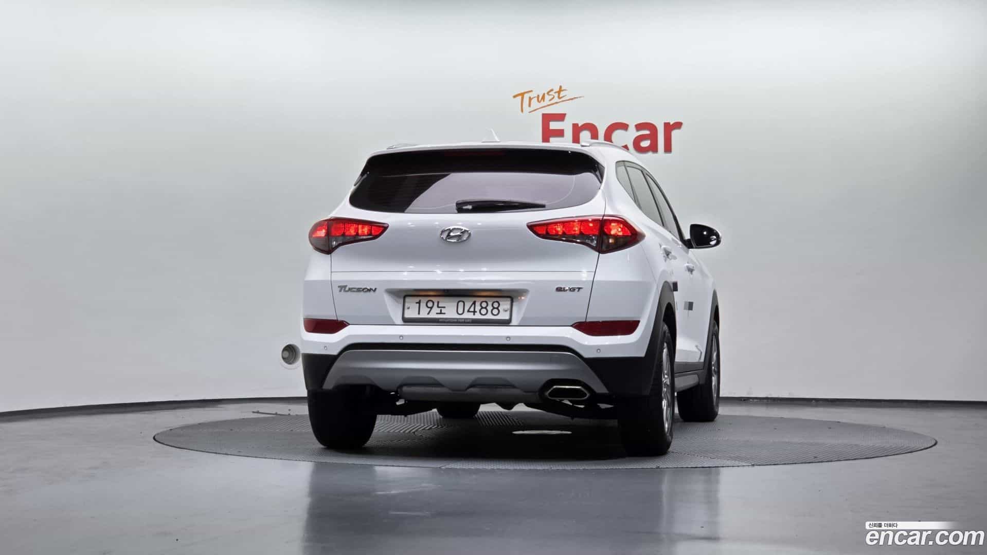 Tucson Hyundai 2016.7-OUTER-004