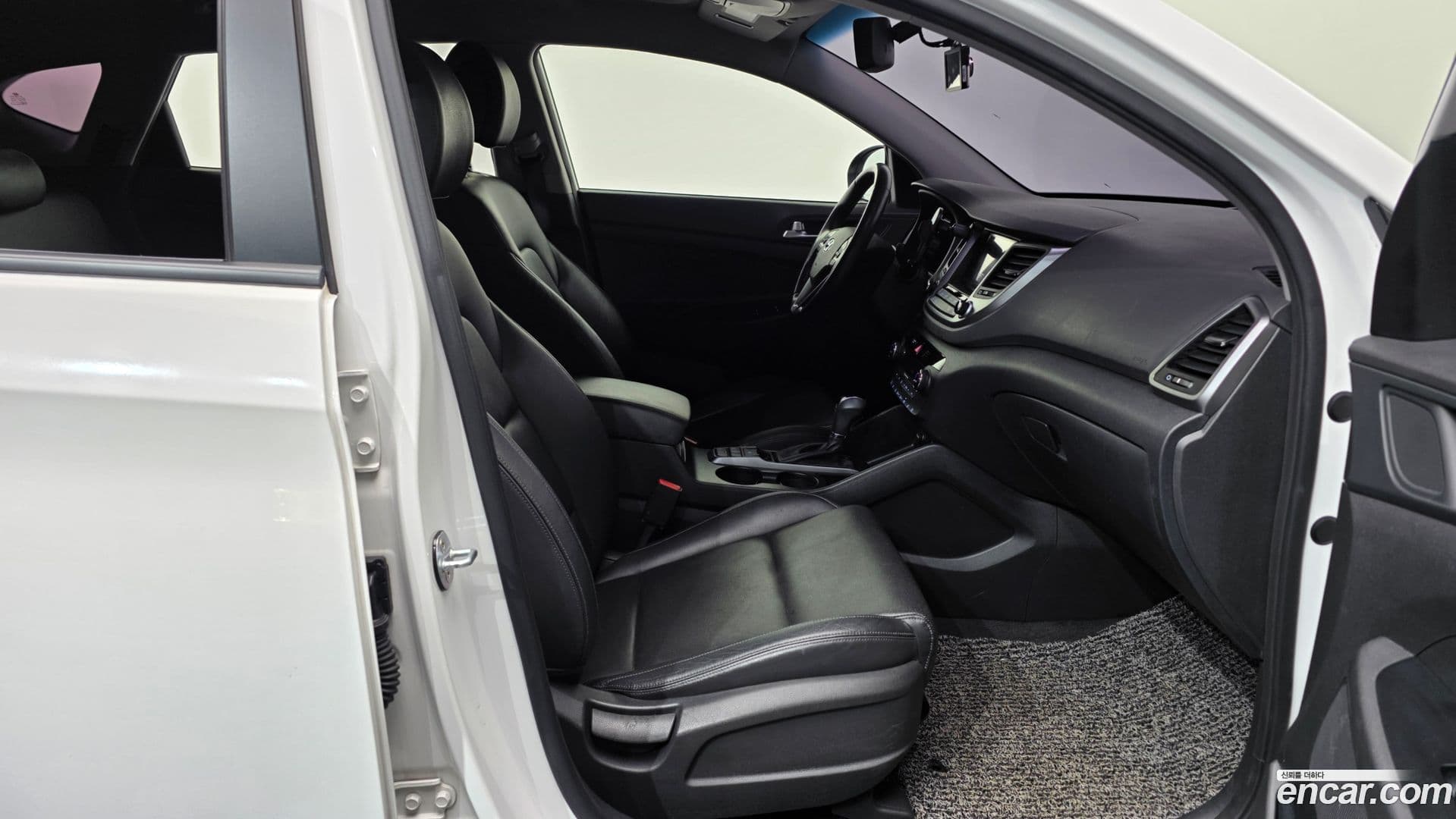 Main__Slider__Photo:Tucson Hyundai 2016.7-10