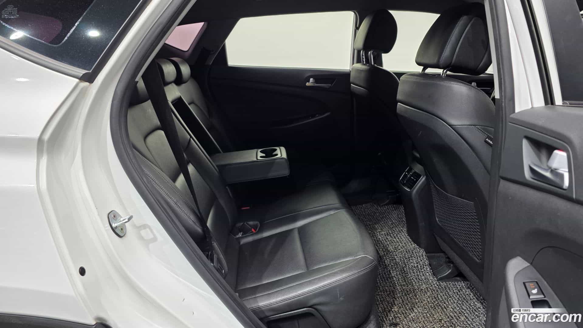 Tucson Hyundai 2016.7-OPTION-016