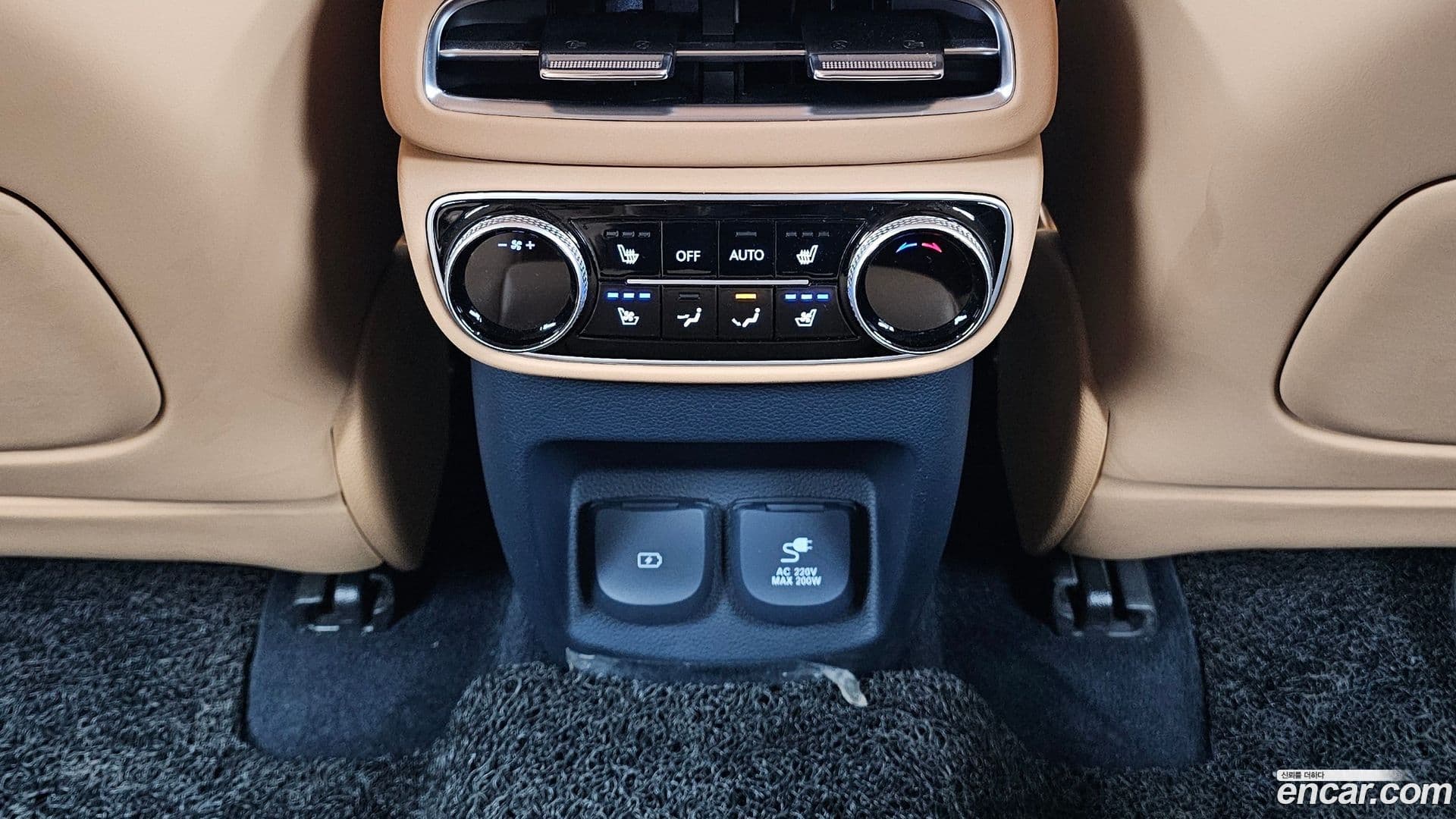 Main__Slider__Photo:GV80 Genesis 2022.4-18