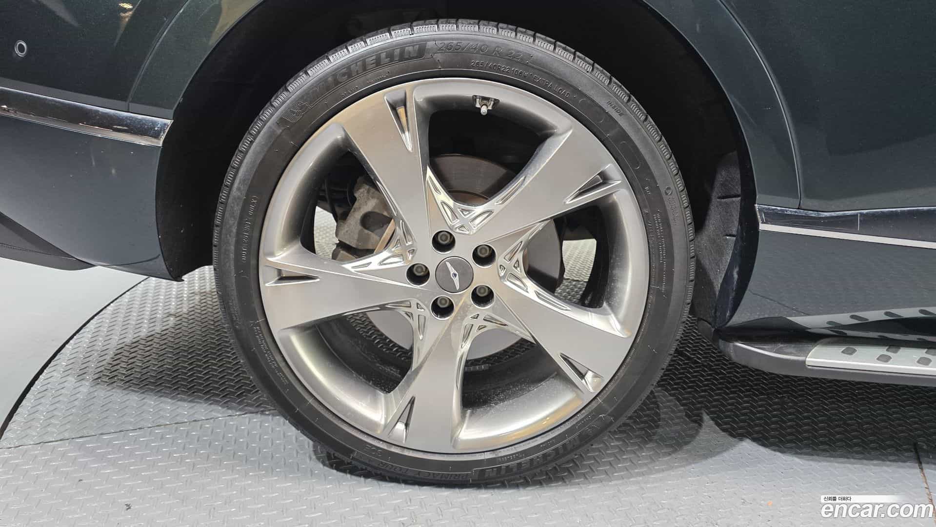 GV80 Genesis 2021.2-OUTER-005