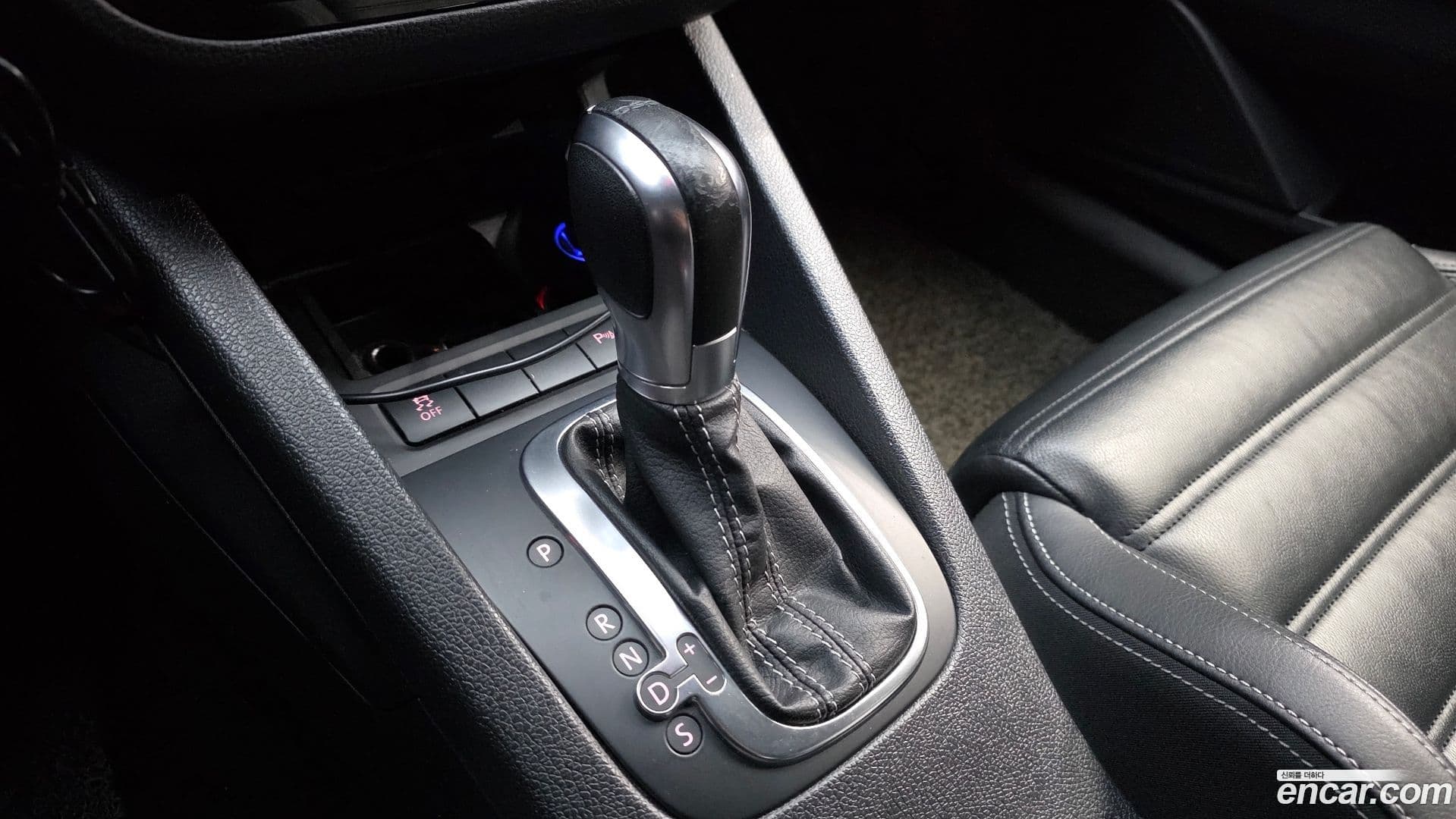 Main__Slider__Photo:Scirocco Volkswagen 2015.1-8