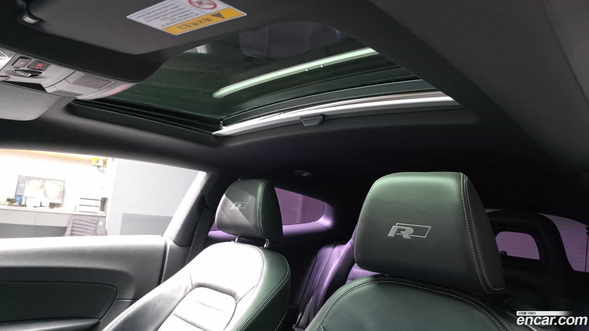 Scirocco Volkswagen 2015.1-OPTION-023