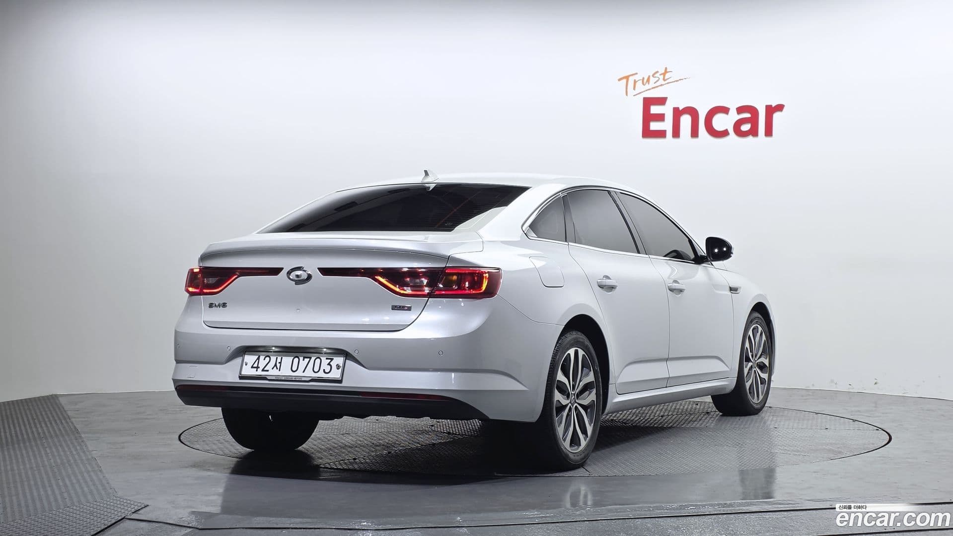 Main__Slider__Photo:SM6 Renault-KoreaSamsung 2016.5-1