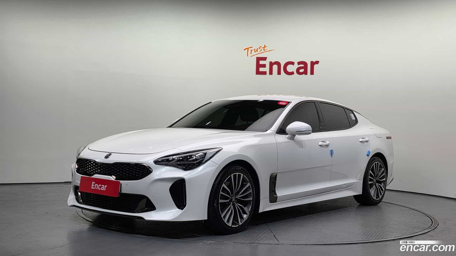 Stinger Kia 2017.6-OUTER-001