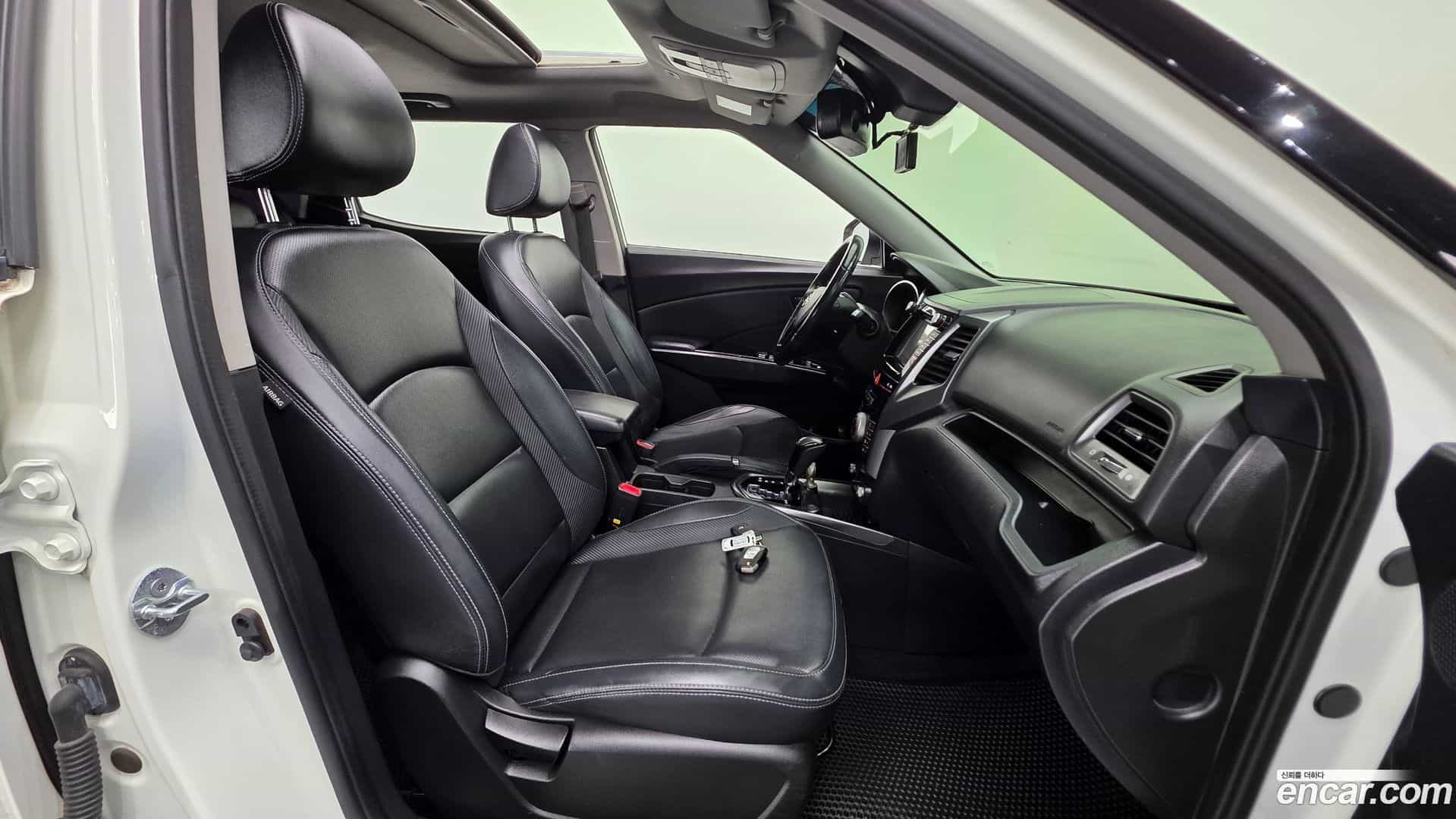 TIBOLI KG_Mobility_Ssangyong 2016.9-INNER-010