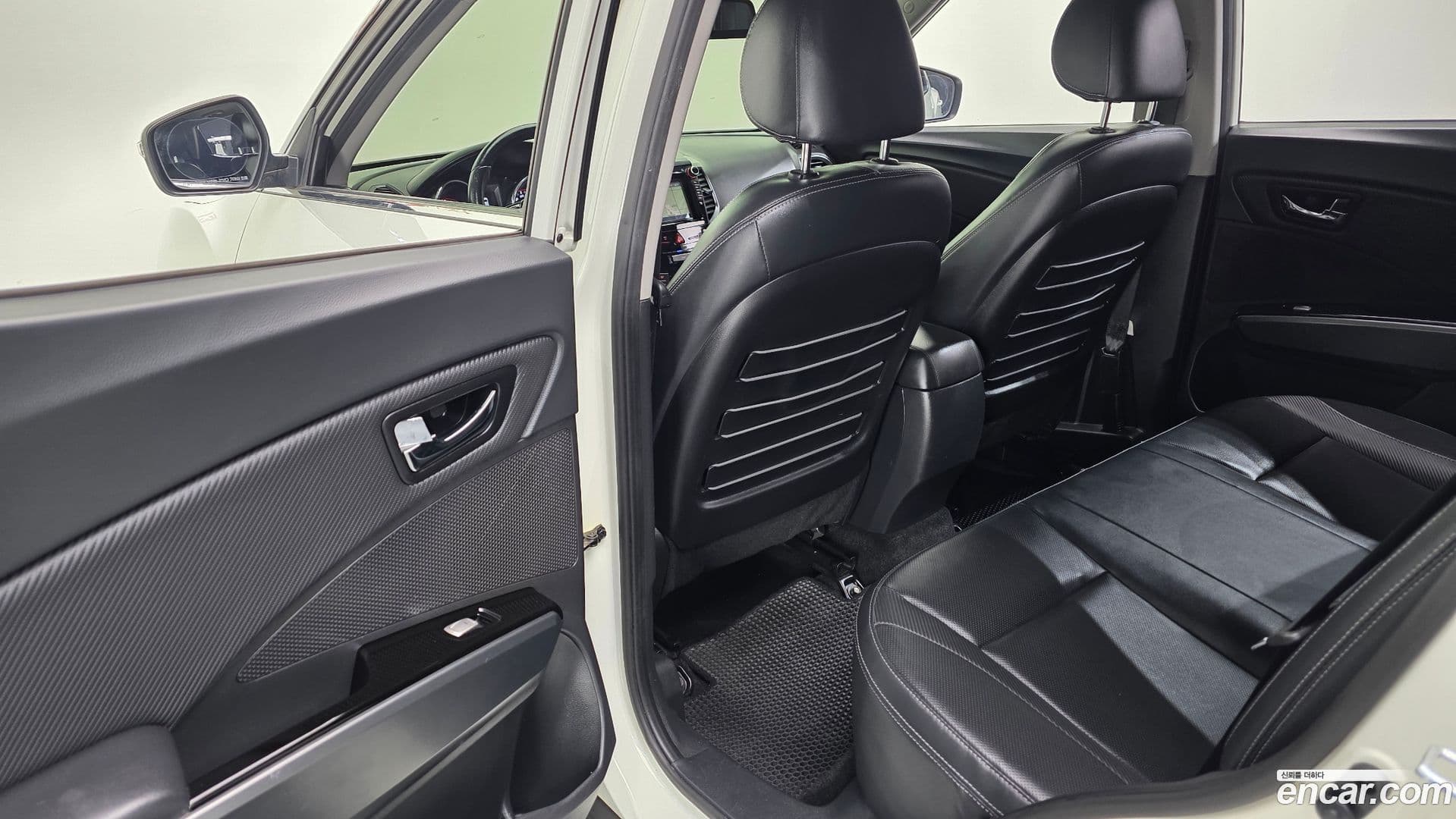 Main__Slider__Photo:TIBOLI KG_Mobility_Ssangyong 2016.9-17