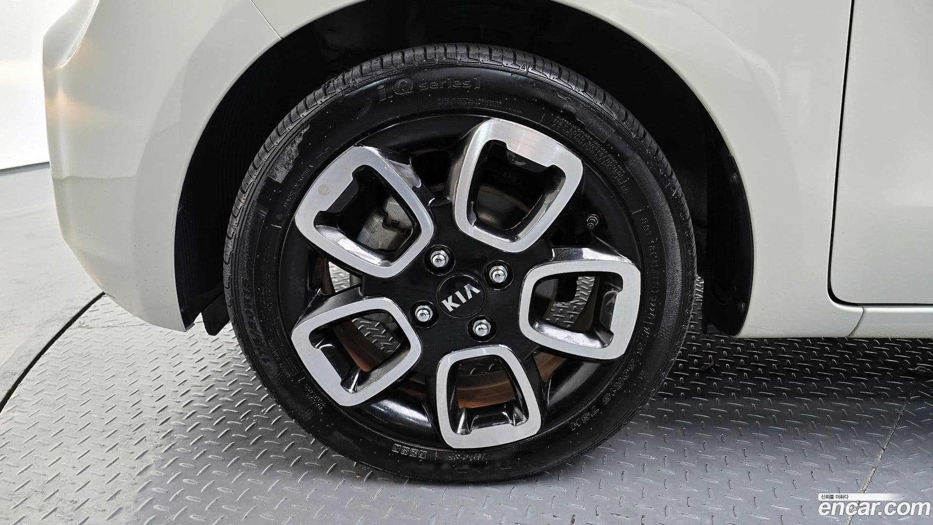 Main__Slider__Photo:RAY Kia 2018.9-4