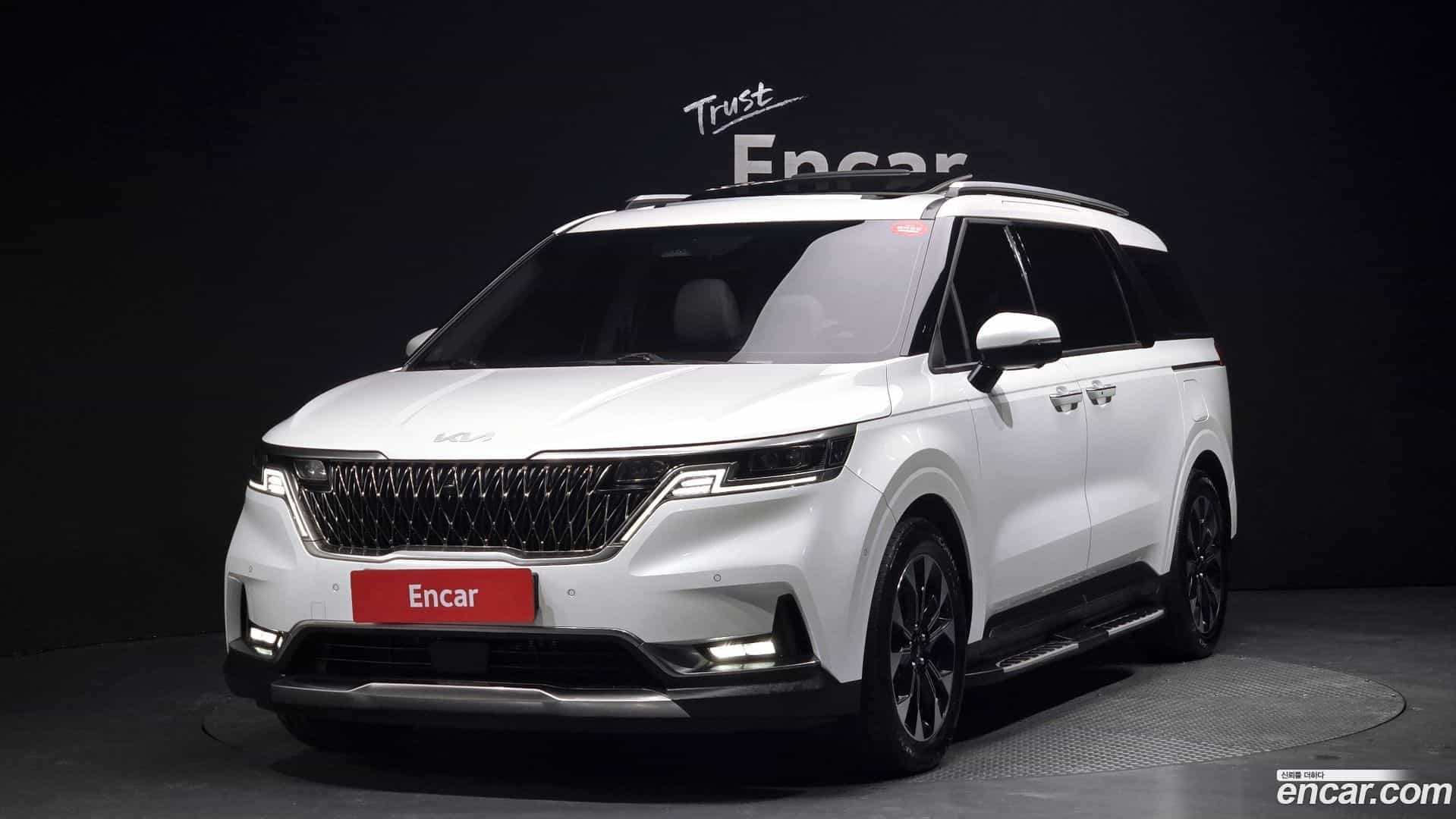 Canival Kia 2023.8-OUTER-001