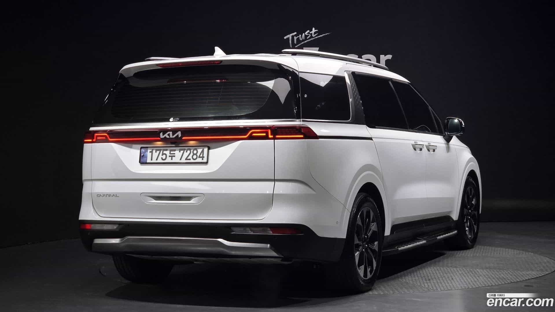 Canival Kia 2023.8-OUTER-002