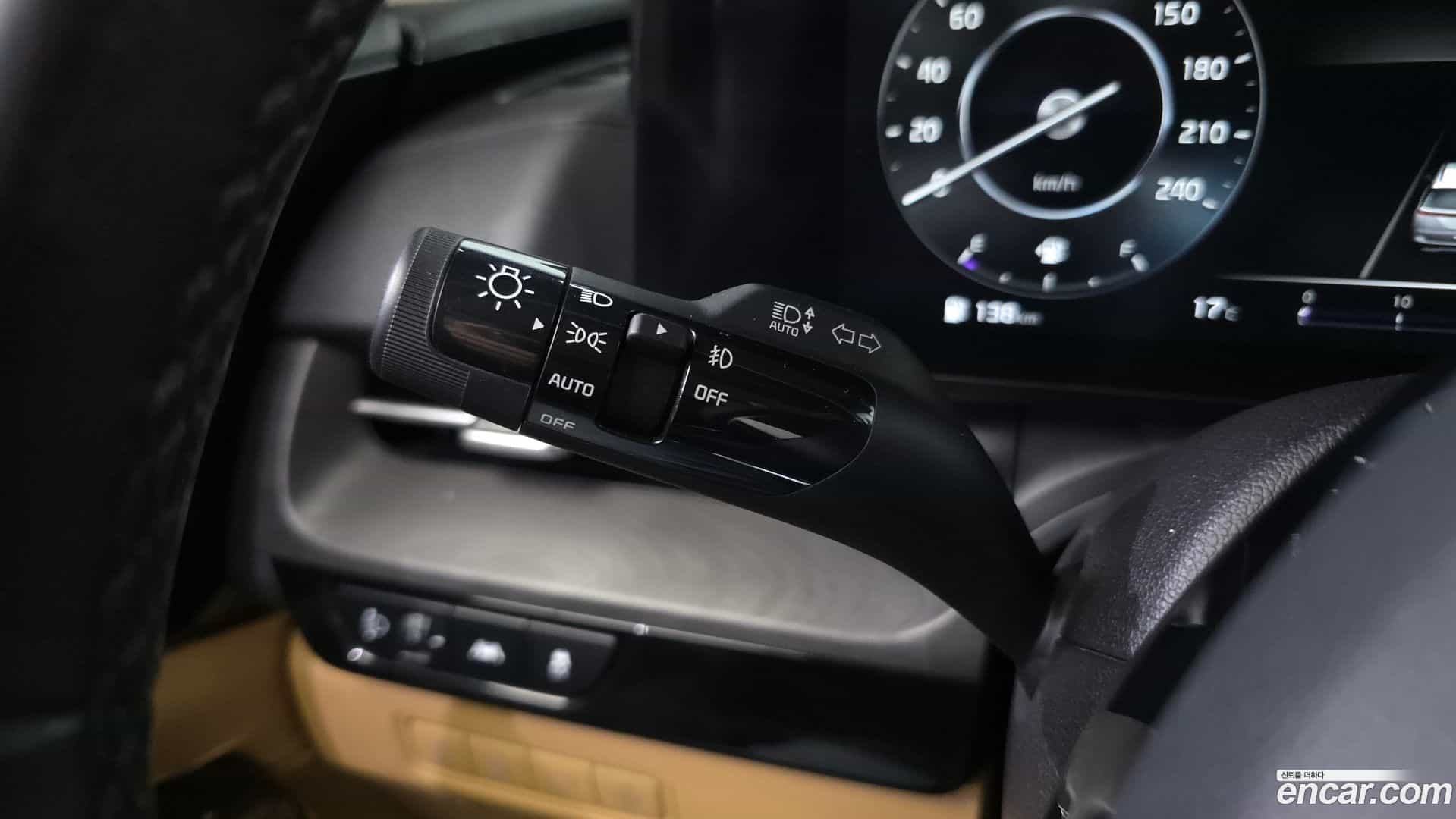 Canival Kia 2021.1-OPTION-018