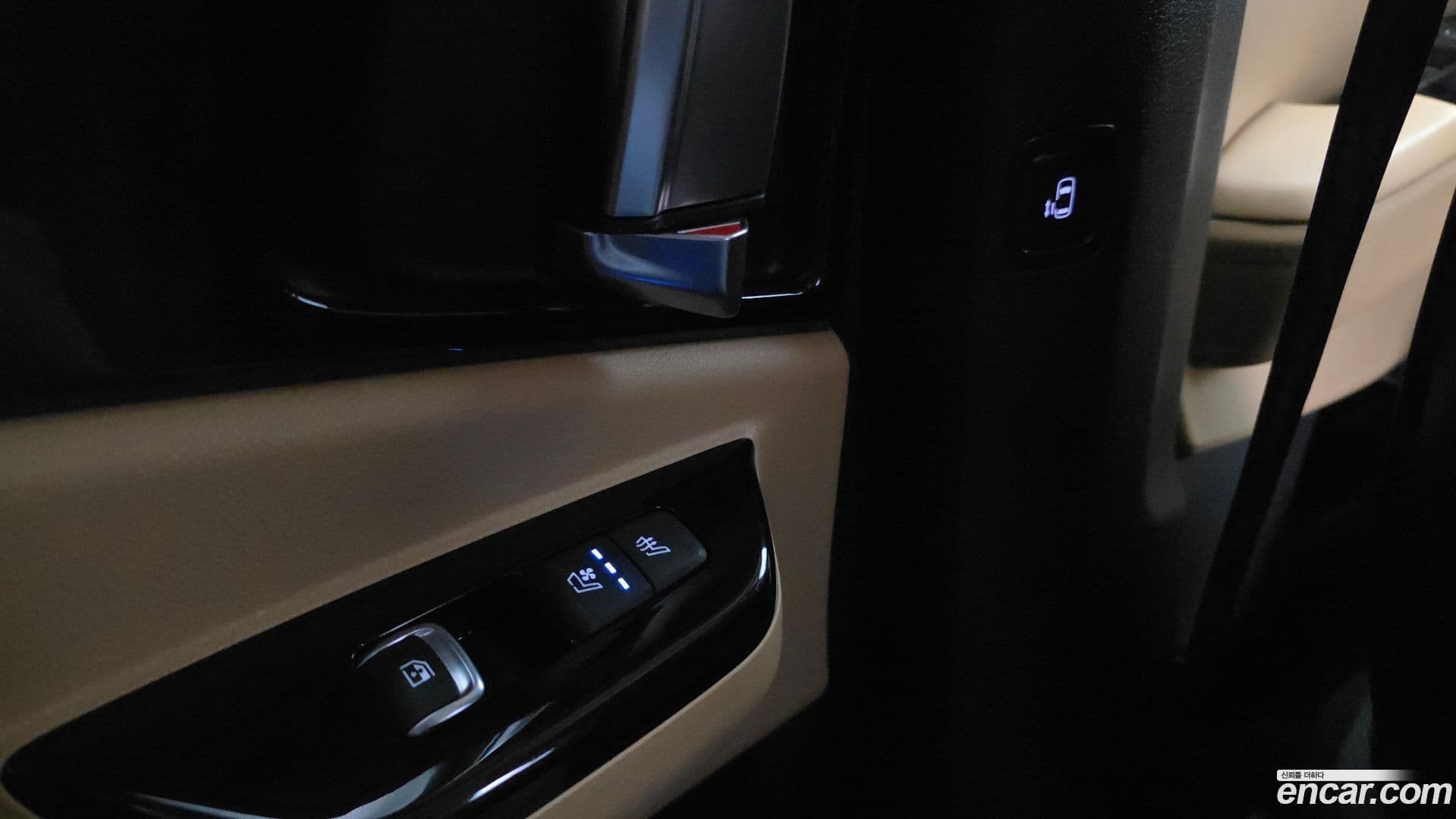 Main__Slider__Photo:Canival Kia 2021.1-18