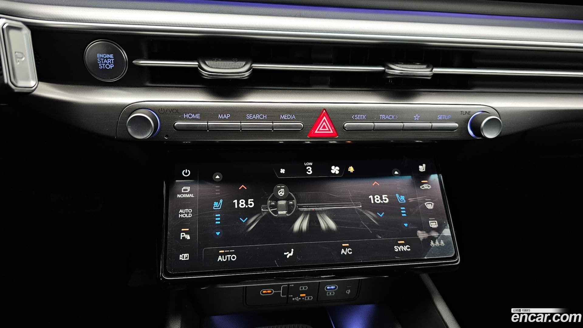 Main__Slider__Photo:Grandeur Hyundai 2023.8-15