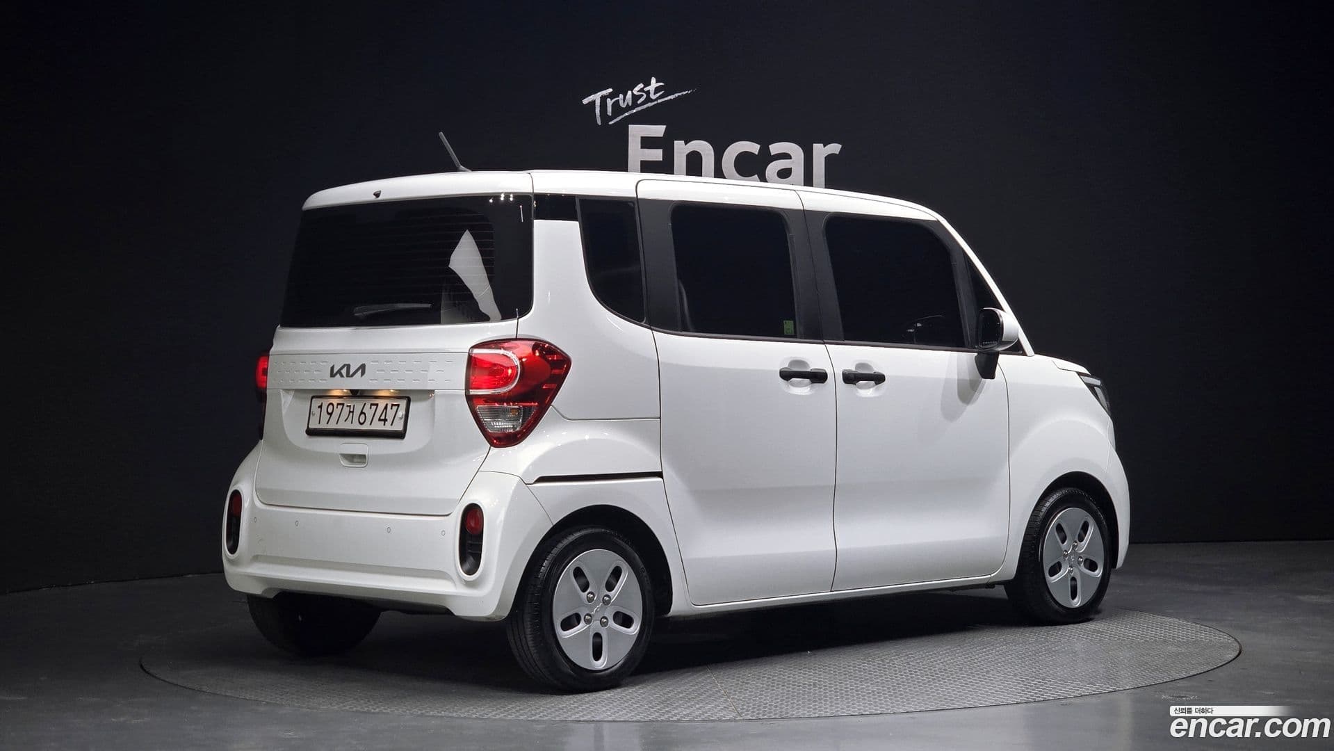 Main__Slider__Photo:RAY Kia 2021.10-1