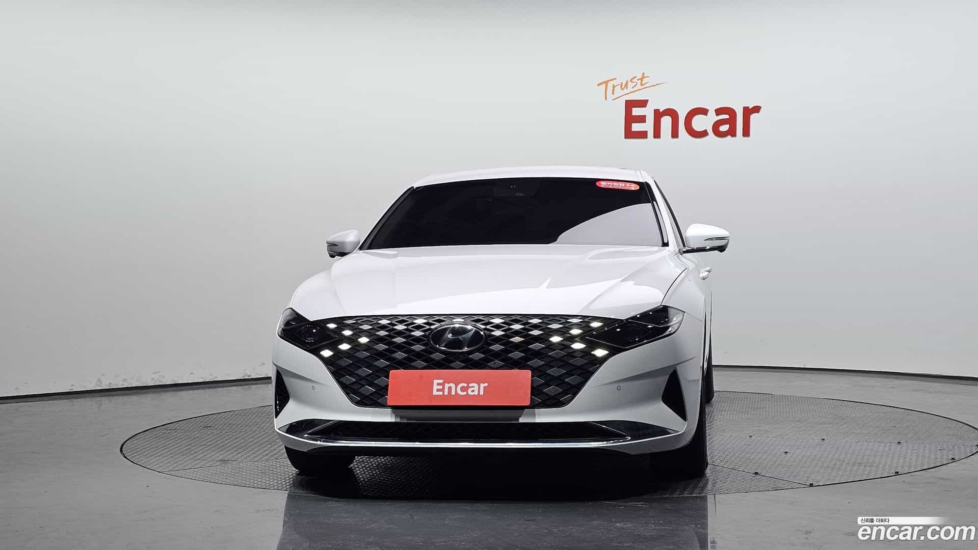 Grandeur Hyundai 2022.9-OUTER-003