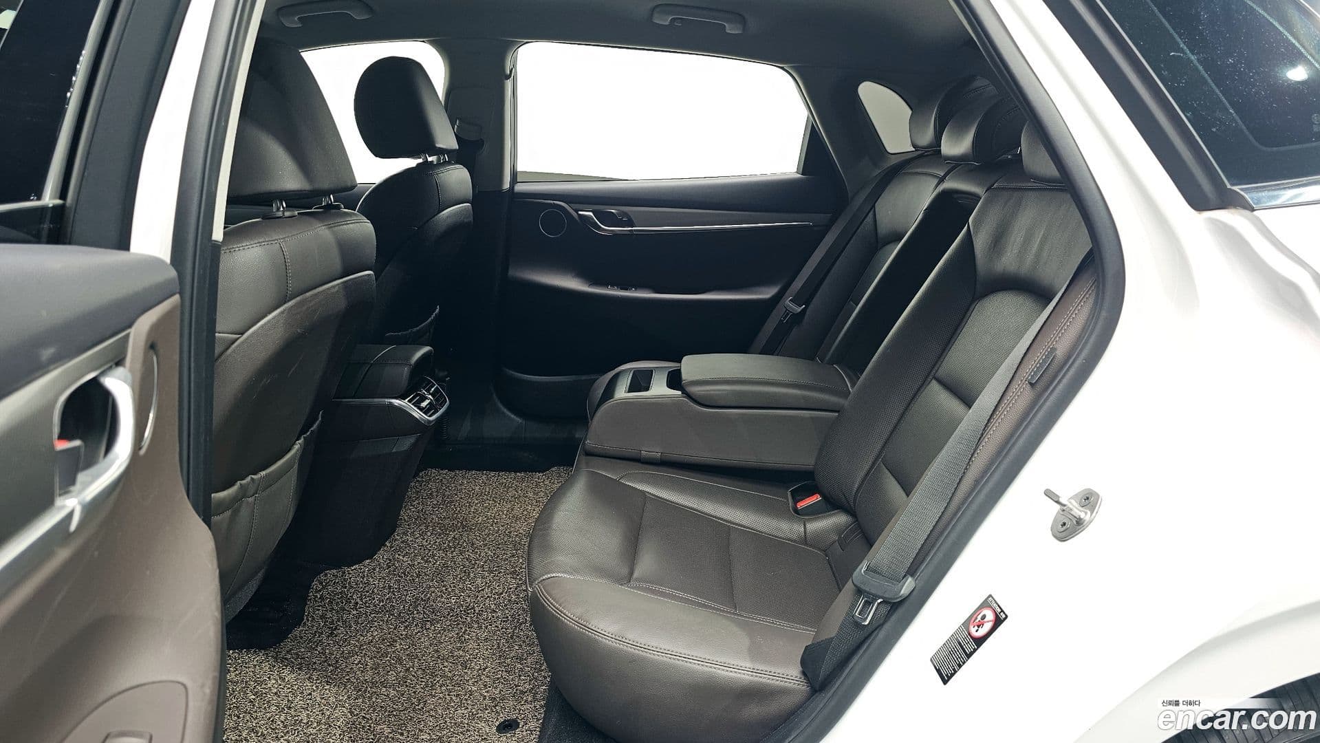 Main__Slider__Photo:Grandeur Hyundai 2022.9-11