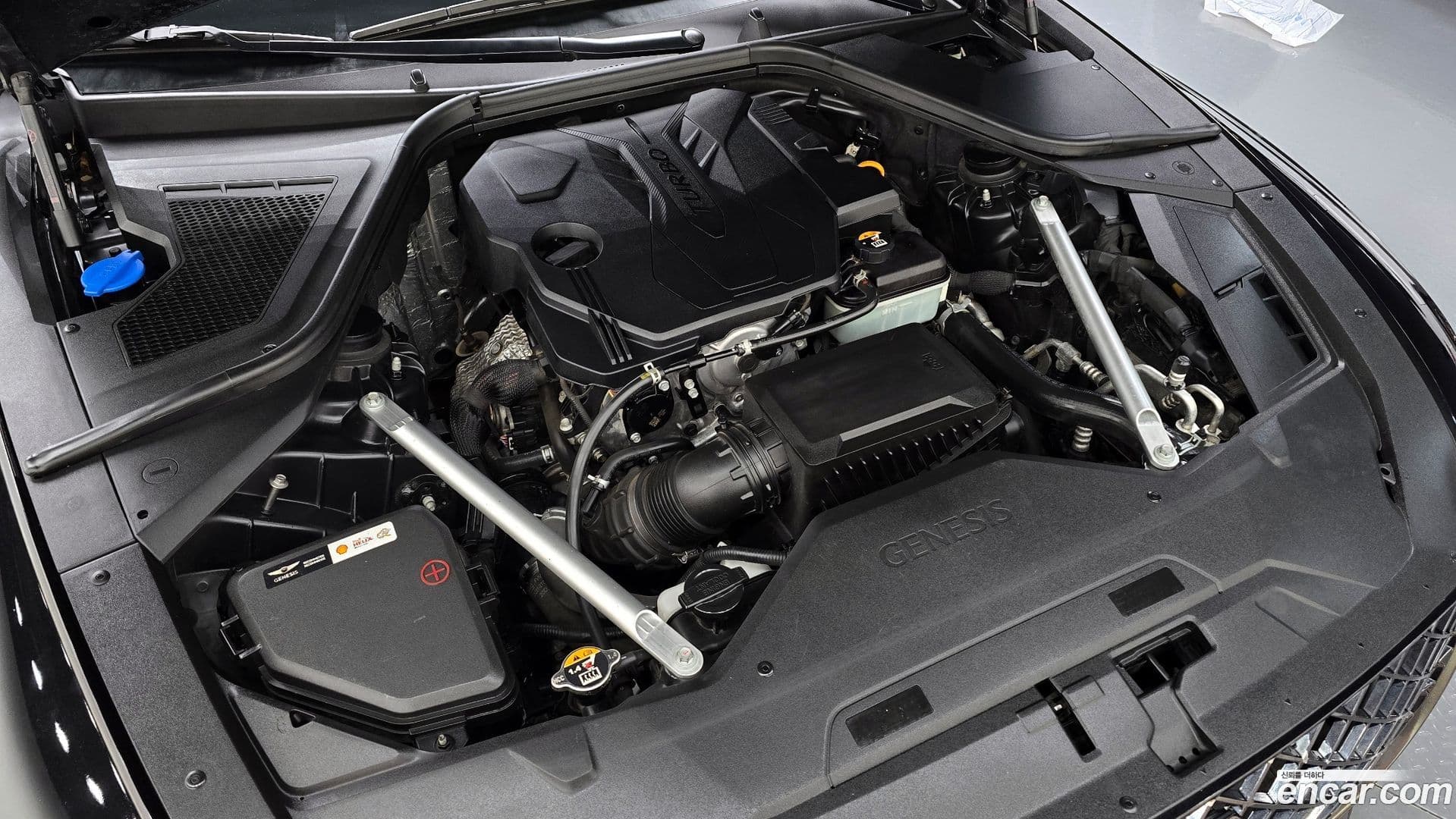 Main__Slider__Photo:G80 Genesis 2020.4-5