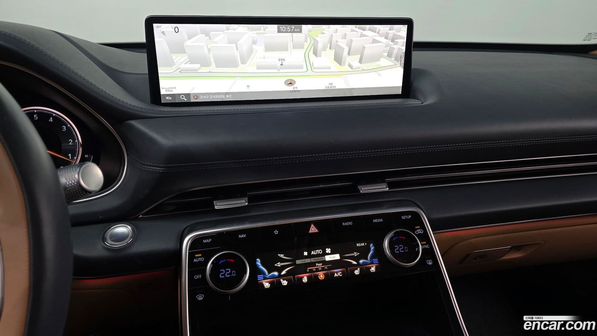 Main__Slider__Photo:GV80 Genesis 2020.7-13